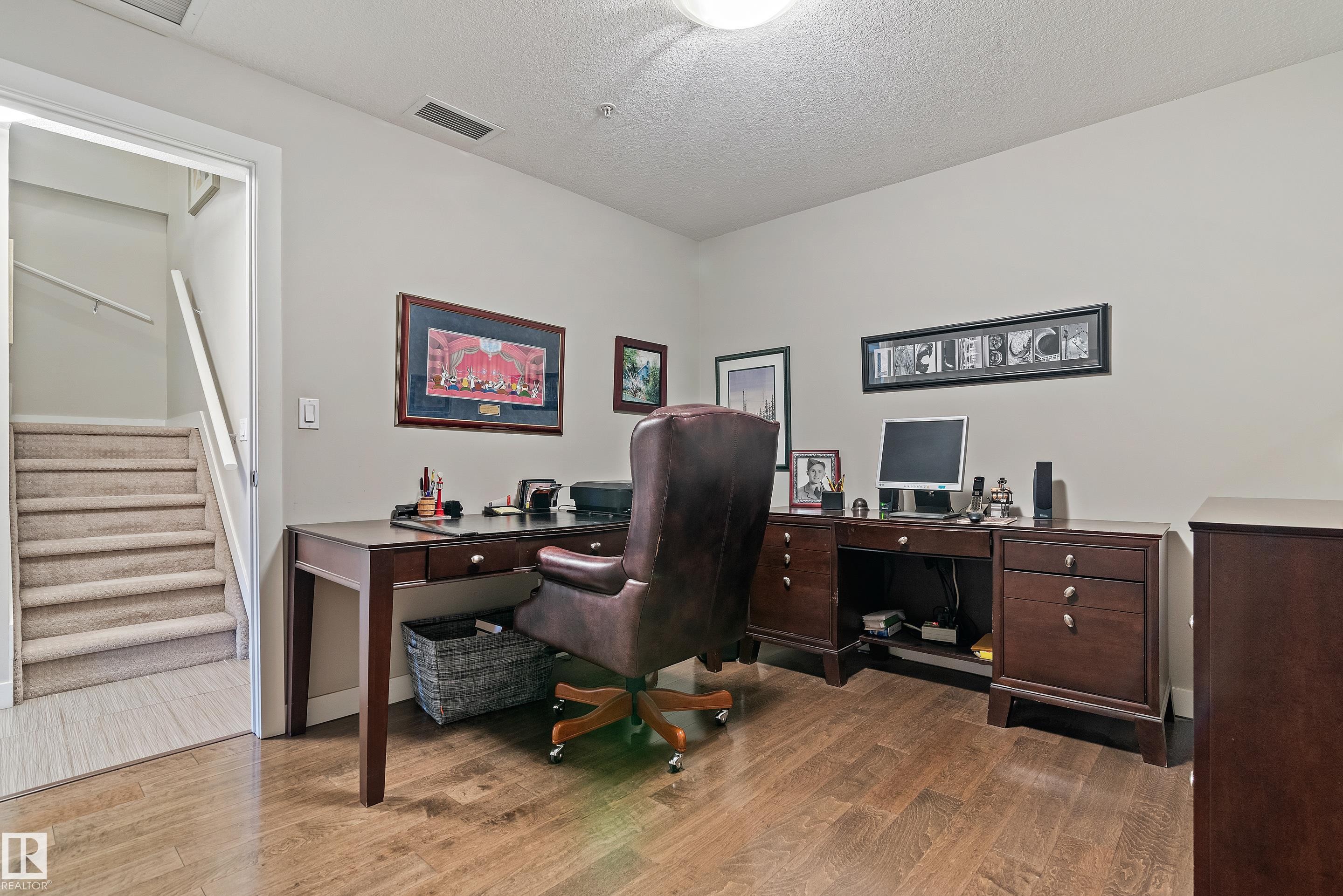 101 5151 Windermere Boulevard, Edmonton, AB - Indoor Photo Showing Office