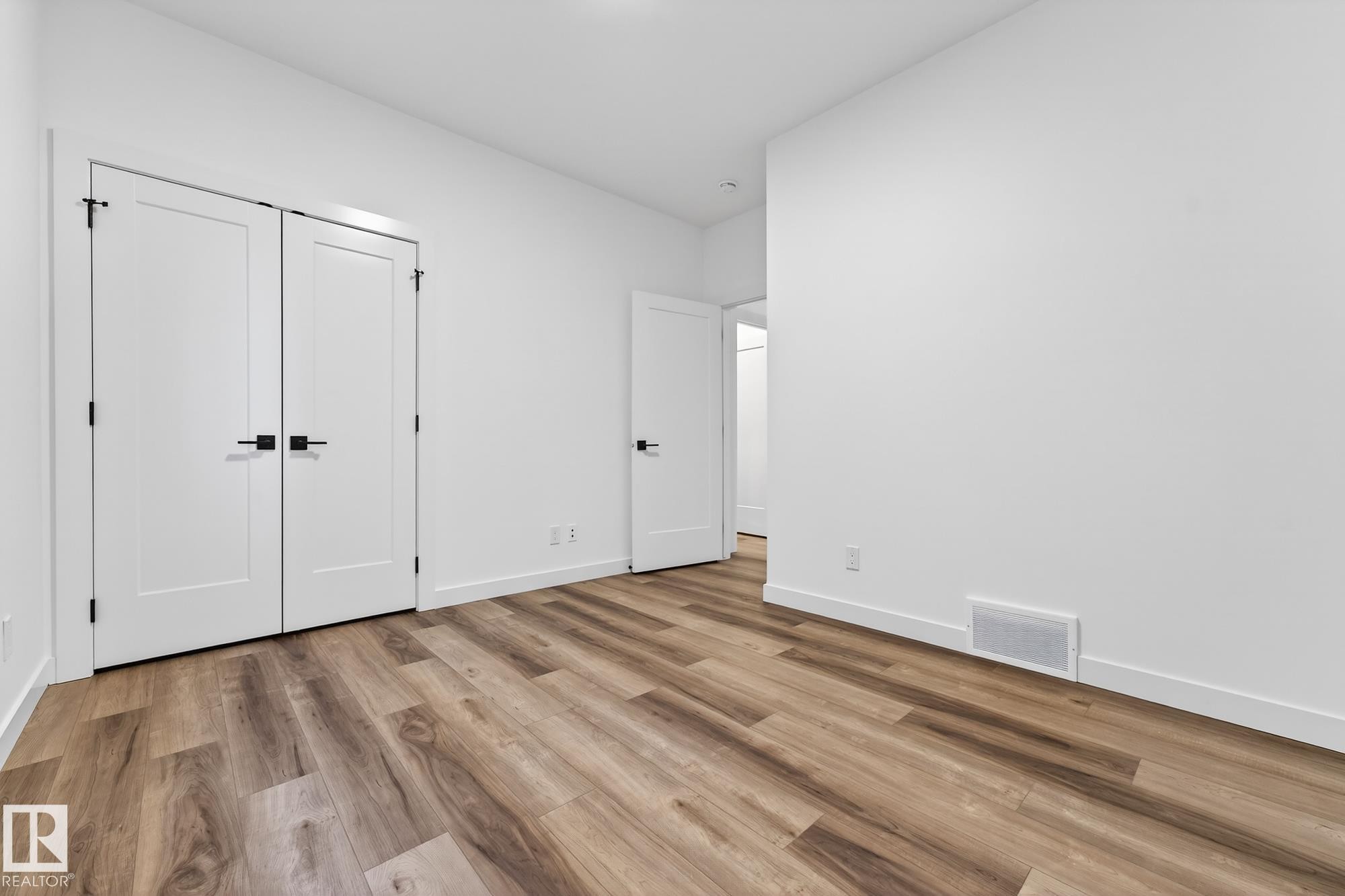 28 Eldridge Point(E), St. Albert, AB - Indoor Photo Showing Other Room