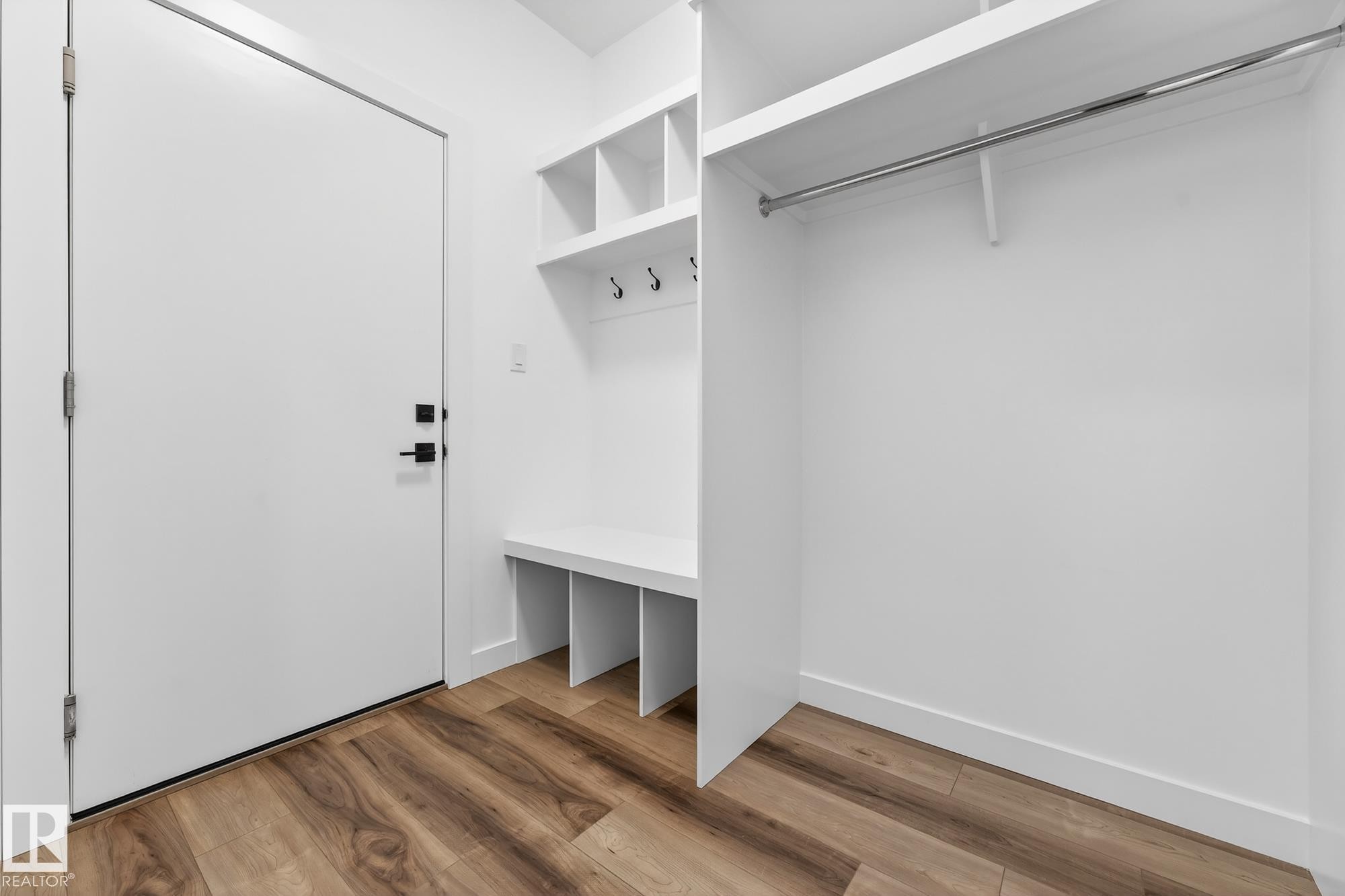 28 Eldridge Point(E), St. Albert, AB - Indoor