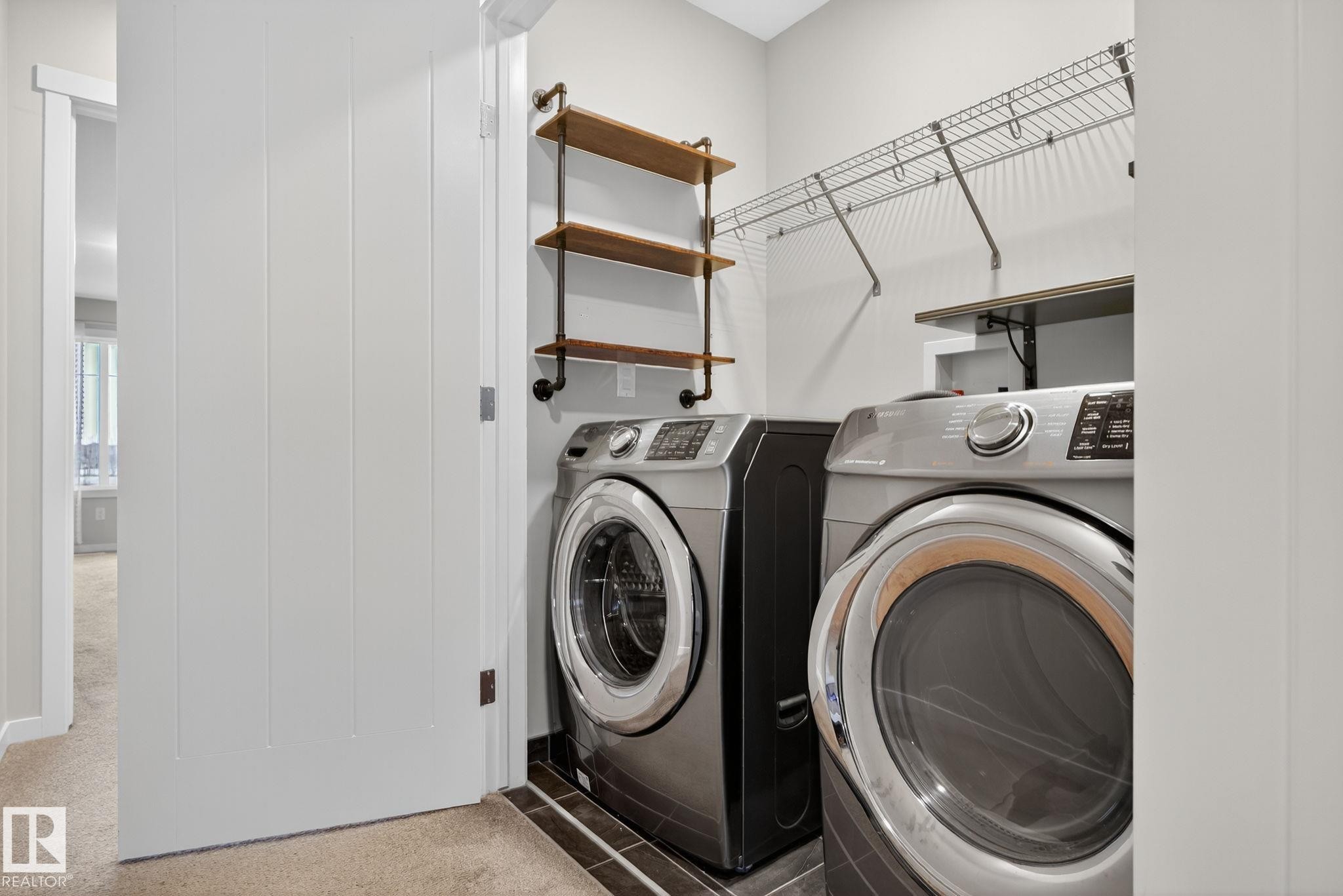 3319 8 Street, Edmonton, AB - Indoor Photo Showing Laundry Room