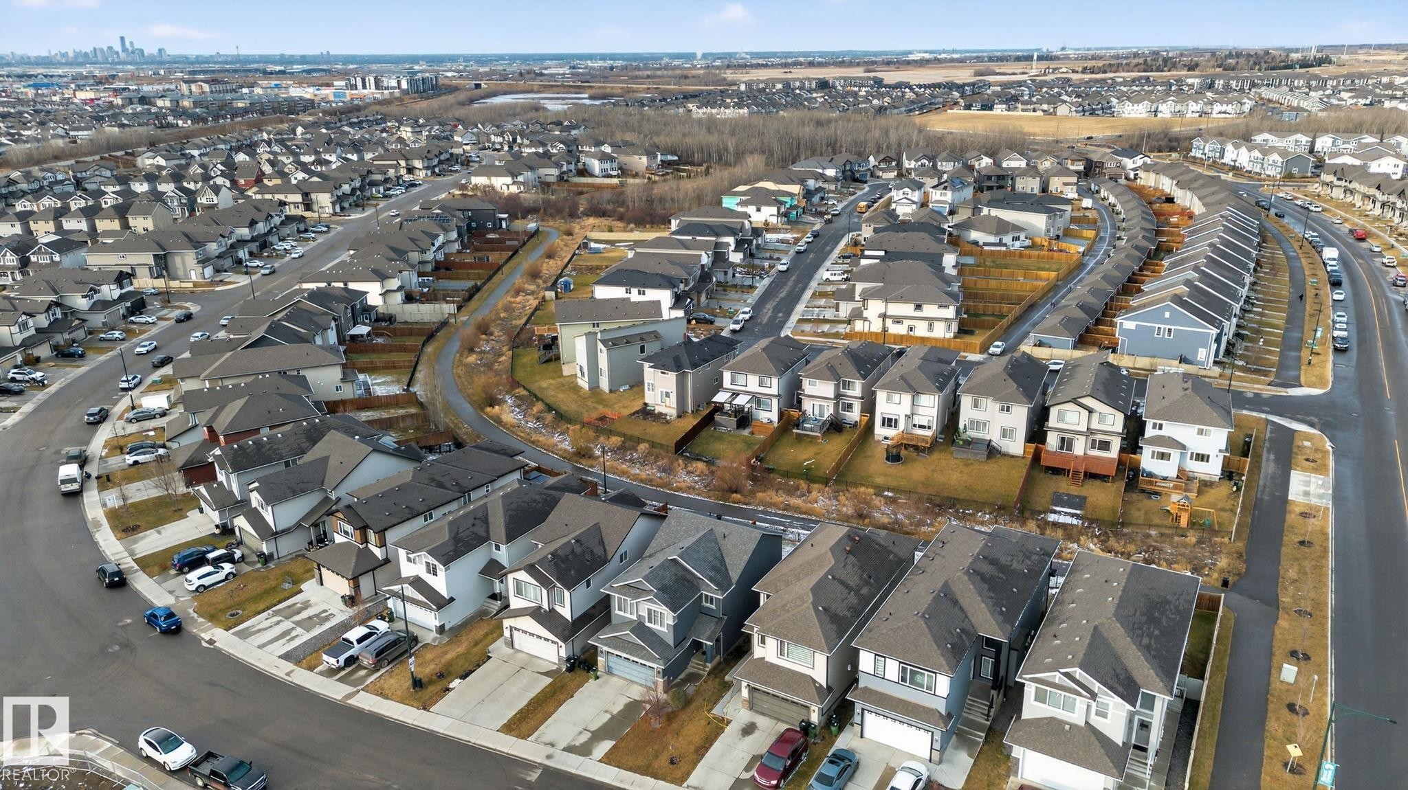 3319 8 Street, Edmonton, AB - Outdoor With View