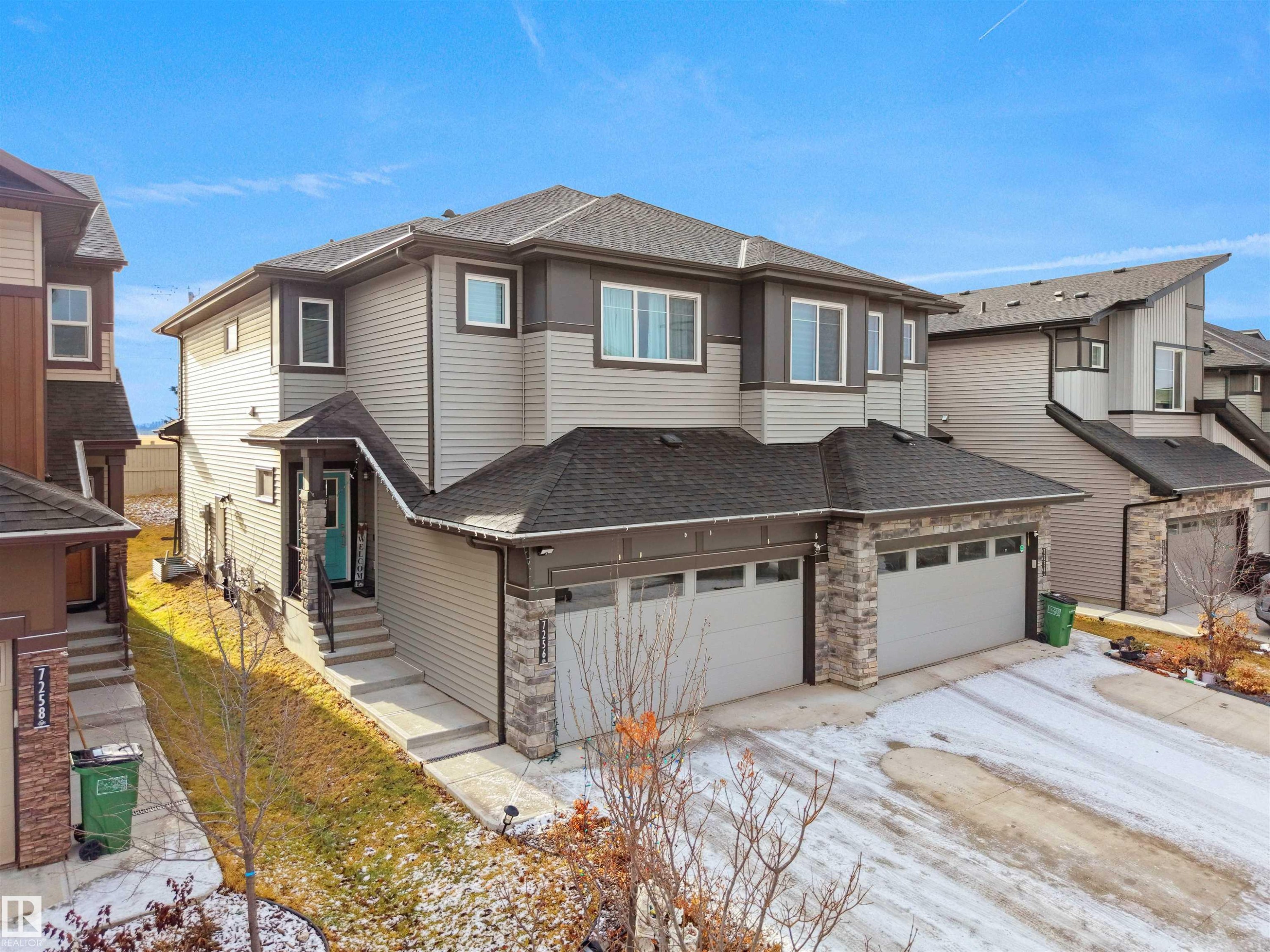 7256 Chivers Place, Edmonton, AB - Outdoor