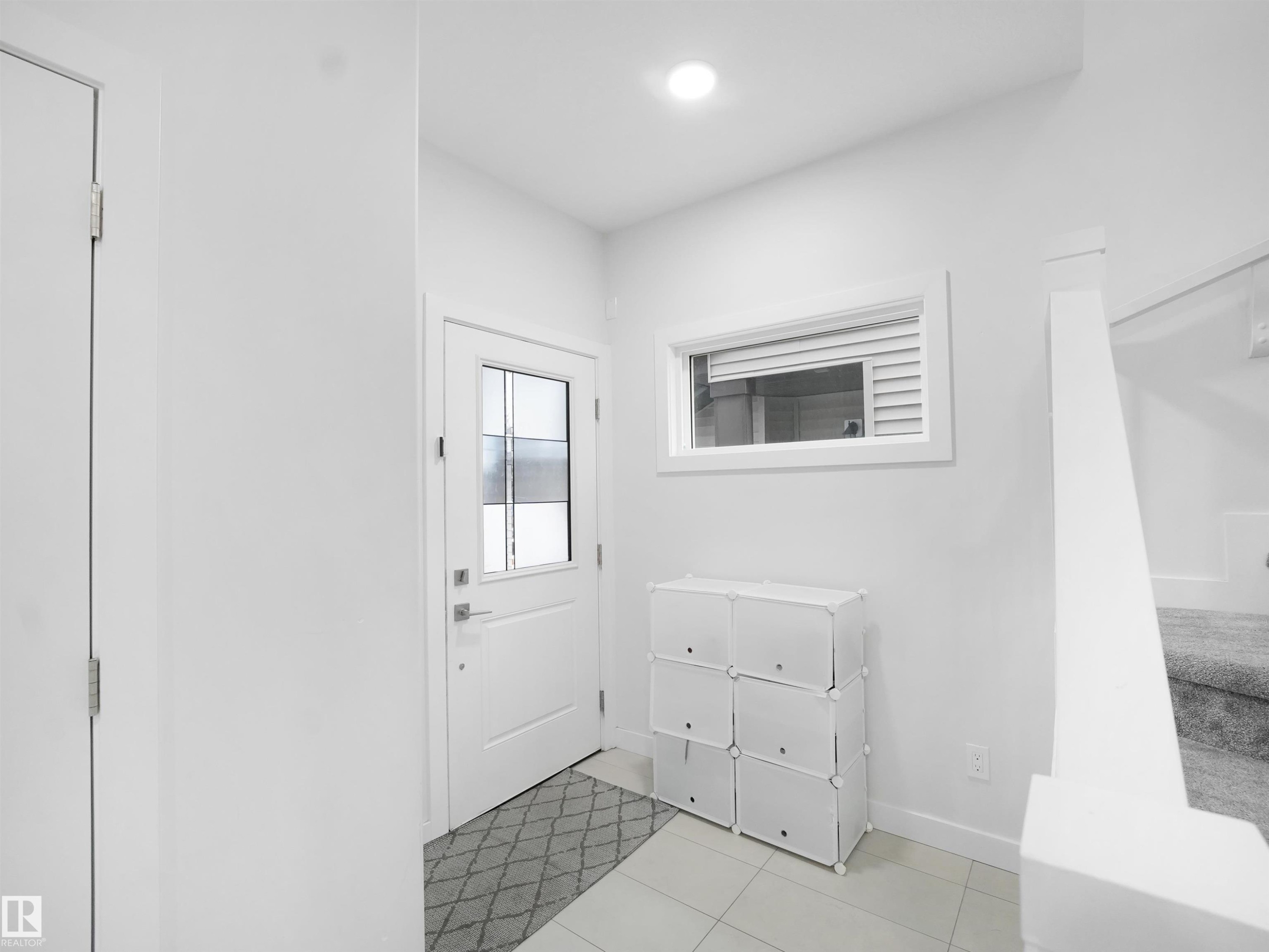 7256 Chivers Place, Edmonton, AB - Indoor Photo Showing Other Room