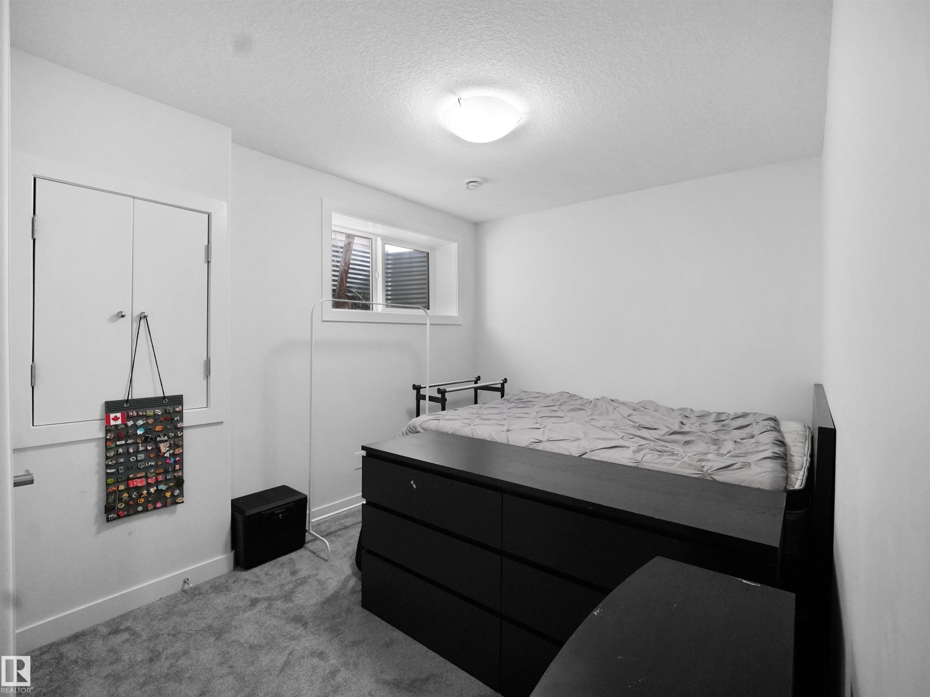 7256 Chivers Place, Edmonton, AB - Indoor Photo Showing Other Room