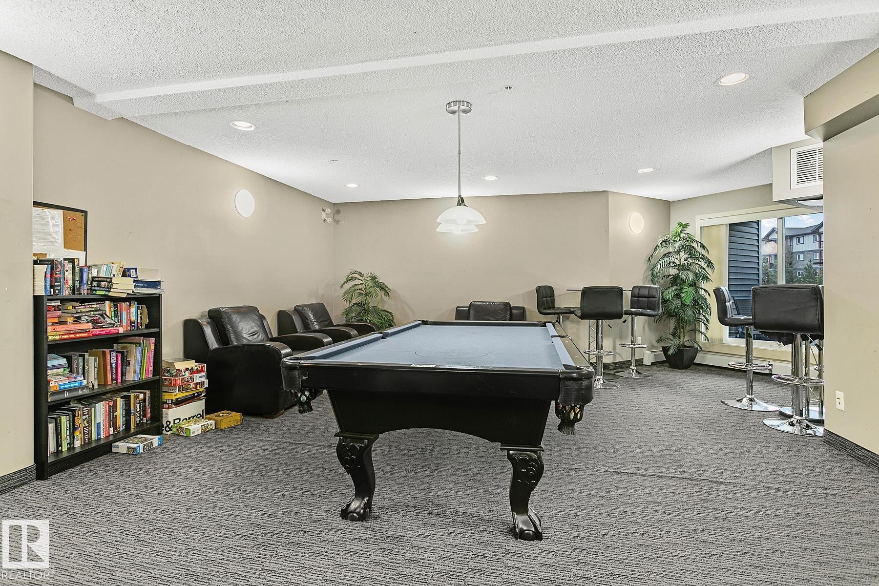 413 6084 Stanton Drive, Edmonton, AB - Indoor Photo Showing Other Room