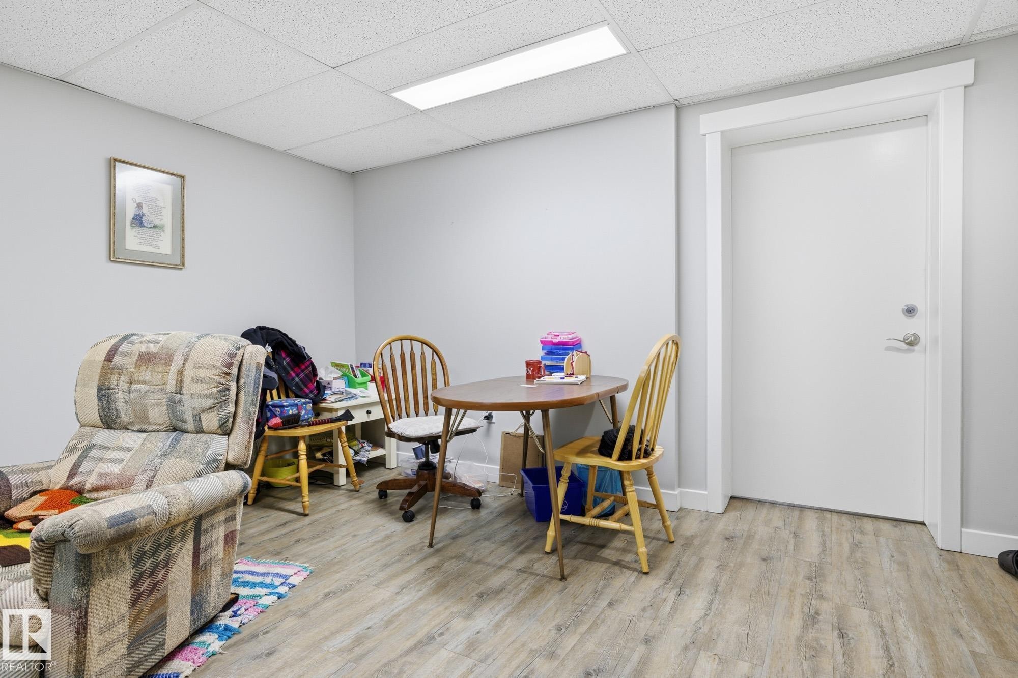 15331 104 Avenue, Edmonton, AB - Indoor