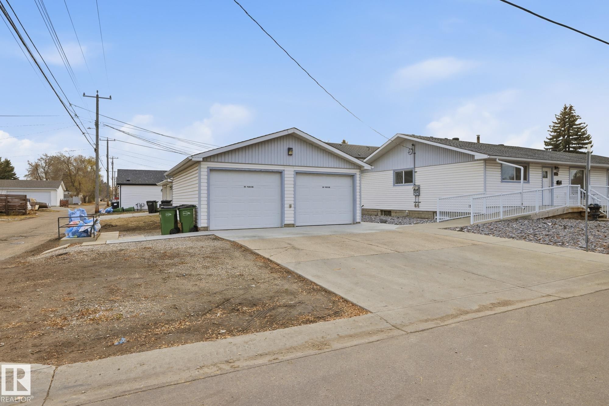 15331 104 Avenue, Edmonton, AB - Outdoor