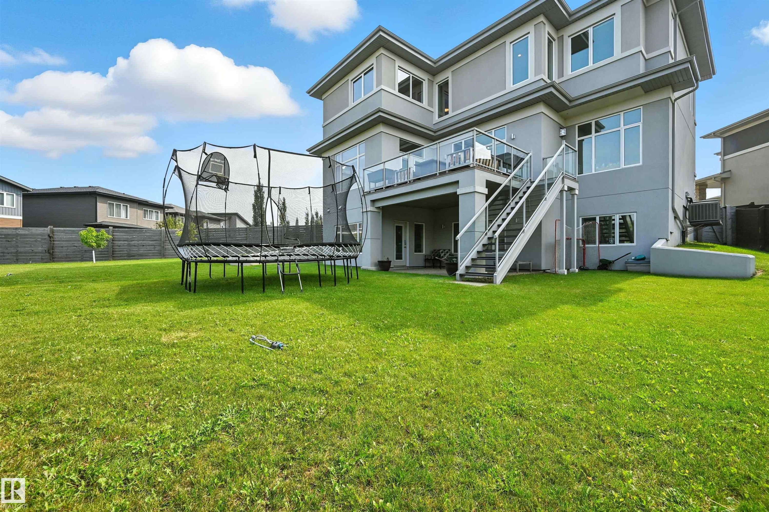 2620 Wheaton Close, Edmonton, AB - Outdoor