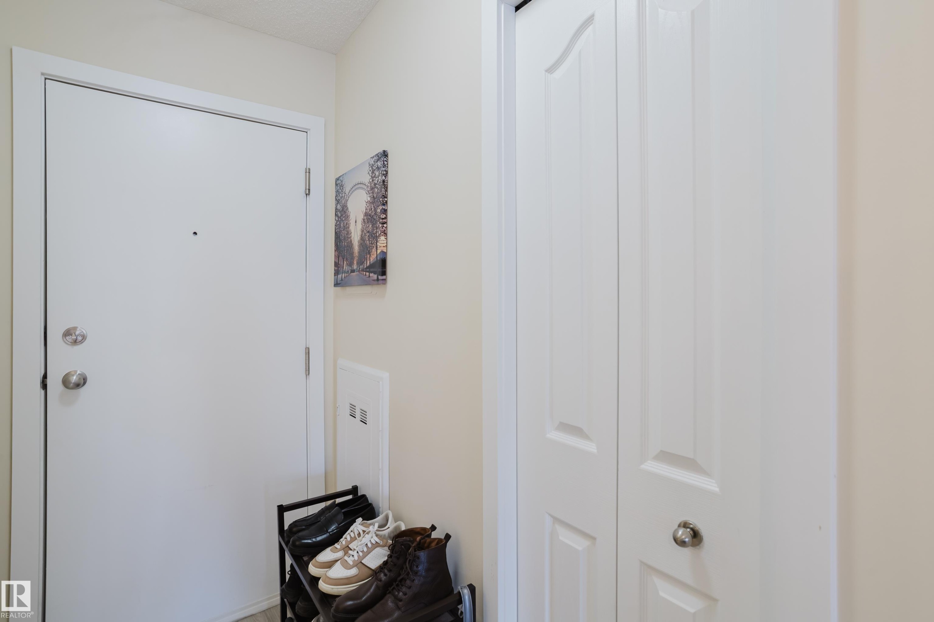 109 530 Watt Boulevard, Edmonton, AB - Indoor Photo Showing Other Room