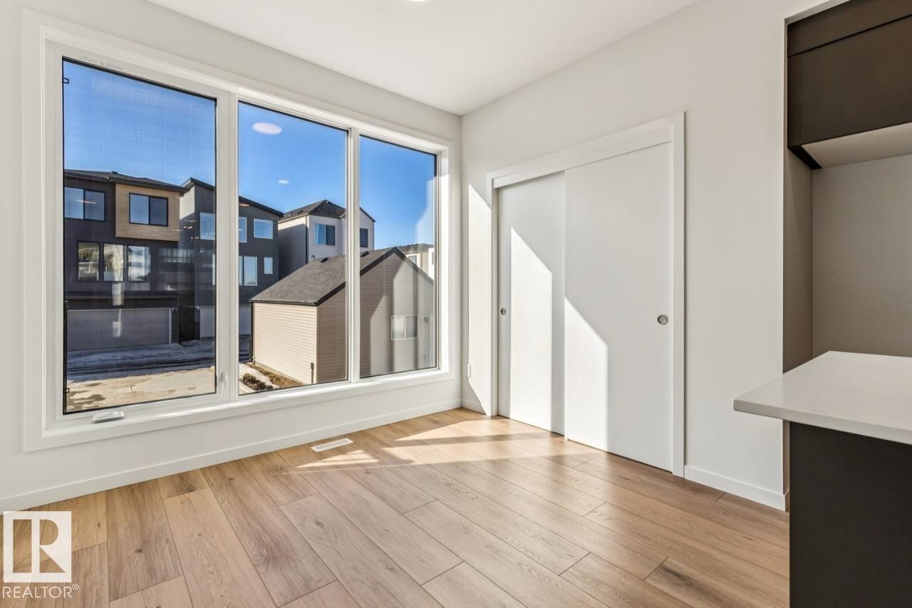 7314 Klapstein Crescent, Edmonton, AB - Indoor Photo Showing Other Room