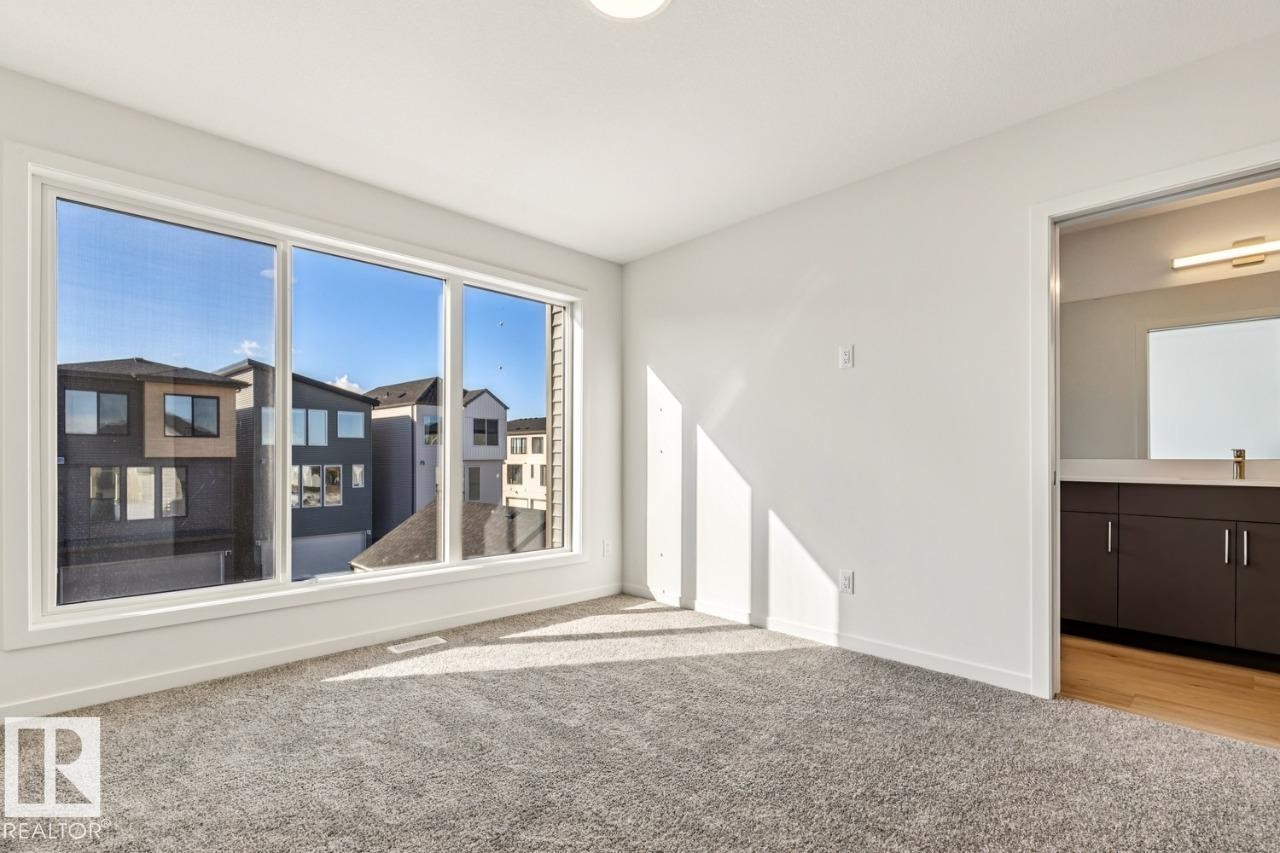 7314 Klapstein Crescent, Edmonton, AB - Indoor Photo Showing Other Room