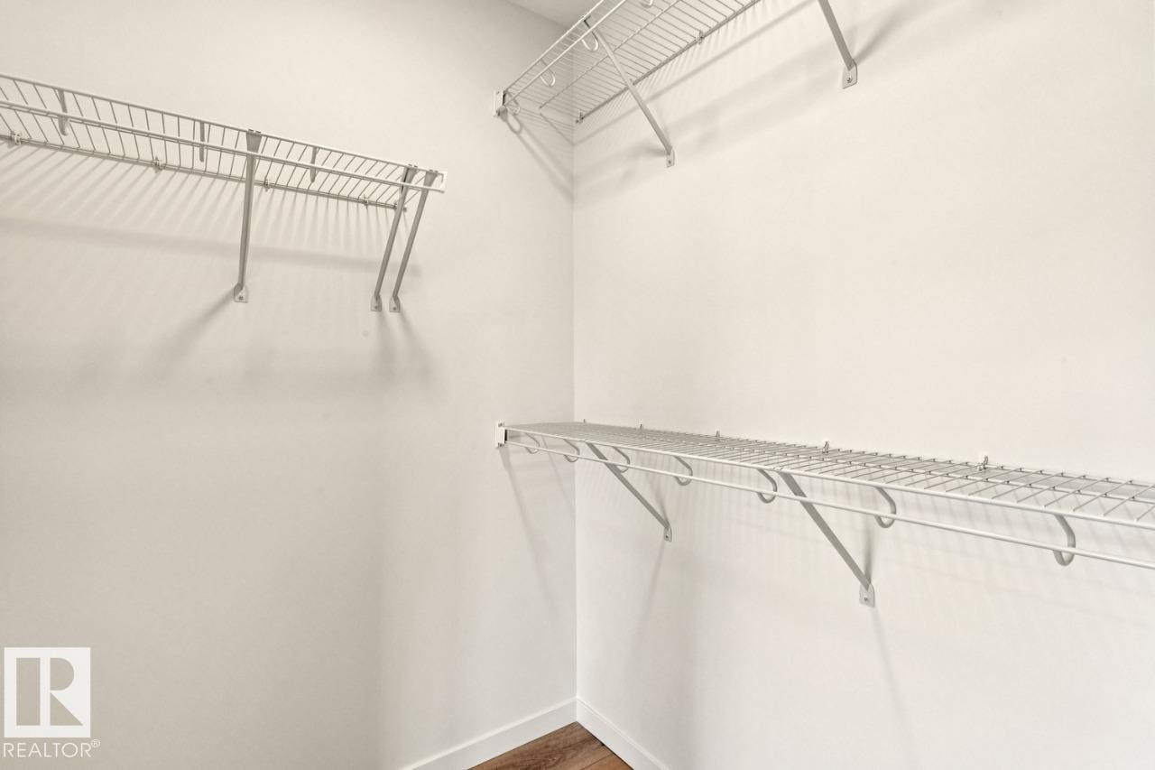 7314 Klapstein Crescent, Edmonton, AB - Indoor With Storage