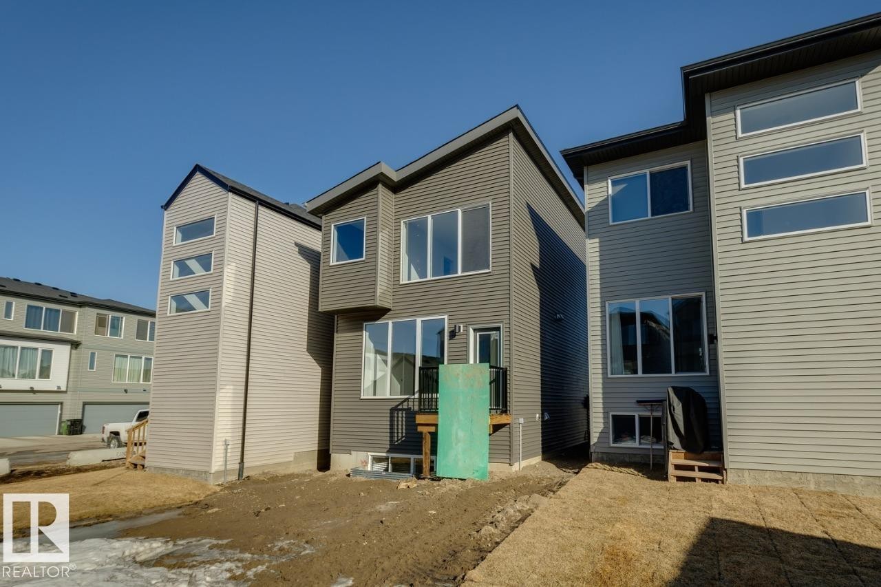 7314 Klapstein Crescent, Edmonton, AB - Outdoor