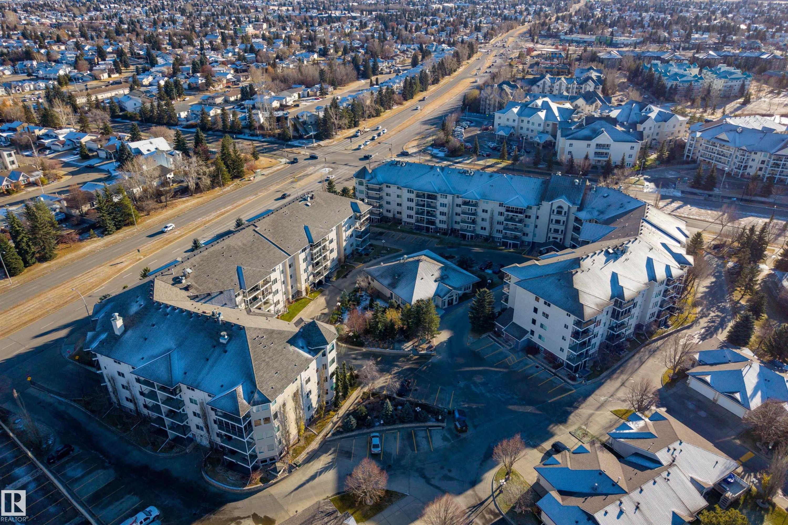 112 237 Youville Drive E, Edmonton, AB - Outdoor With View