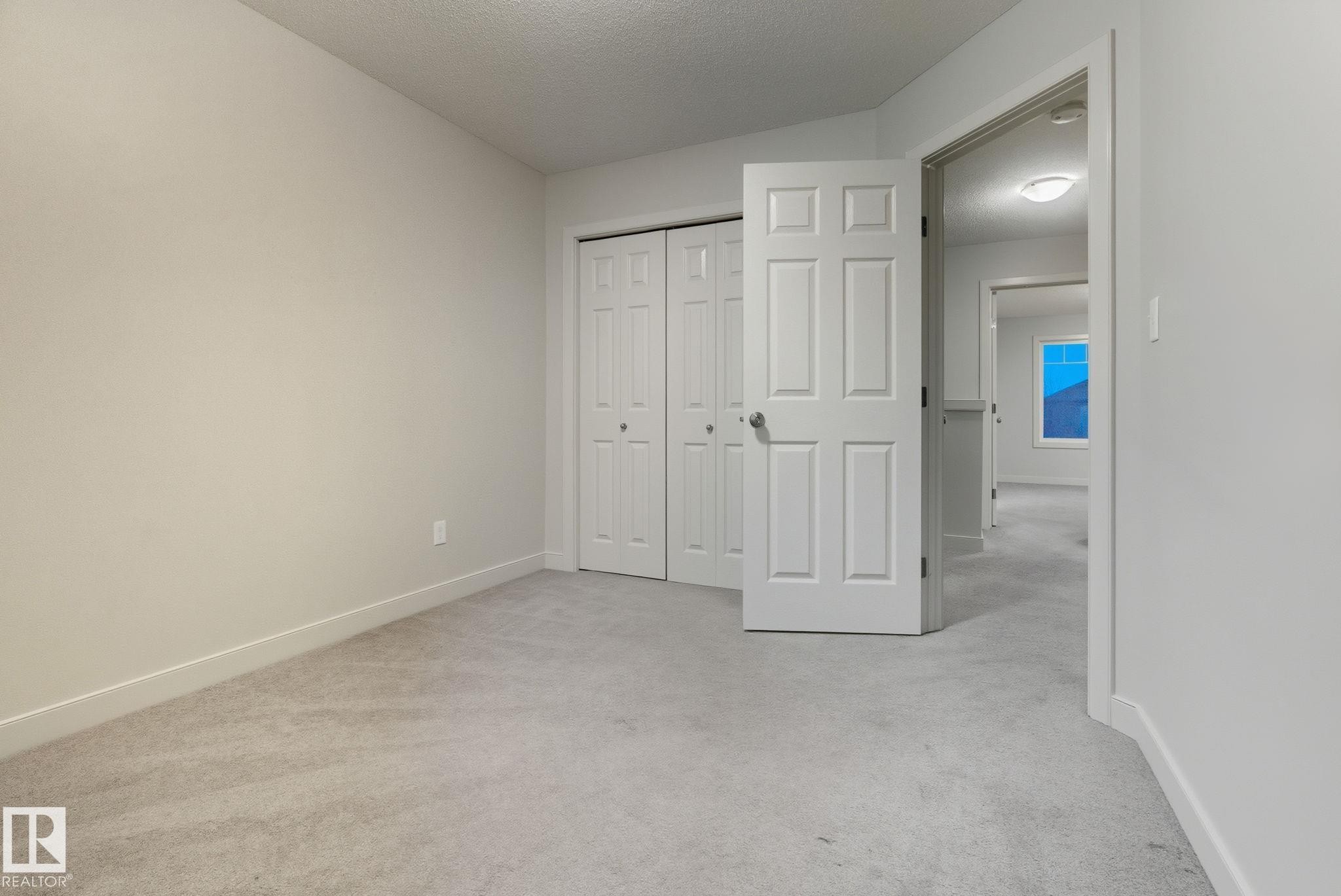 17365 8A Avenue, Edmonton, AB - Indoor Photo Showing Other Room
