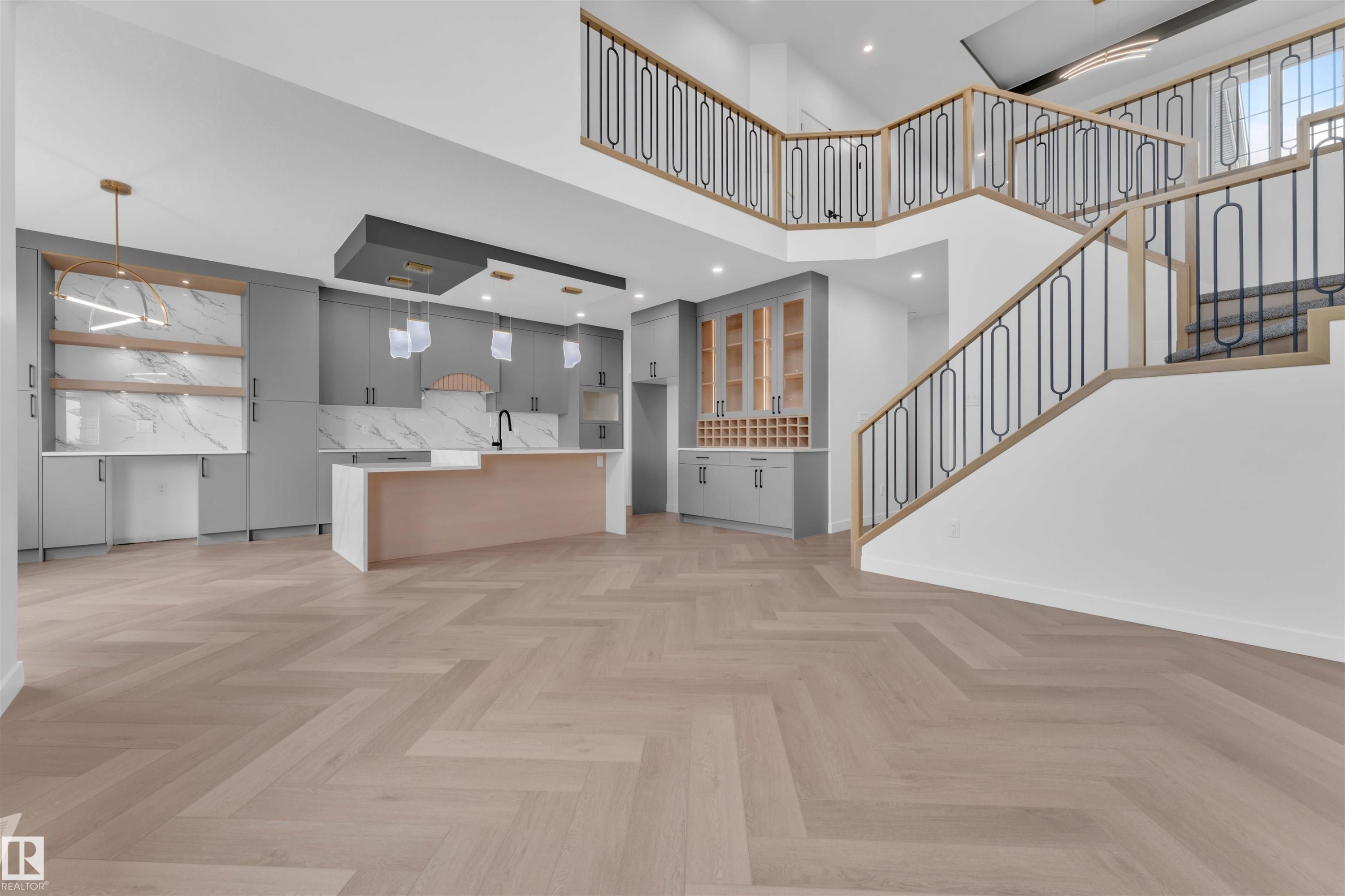 404 Pine Point(E), Leduc, AB - Indoor Photo Showing Other Room