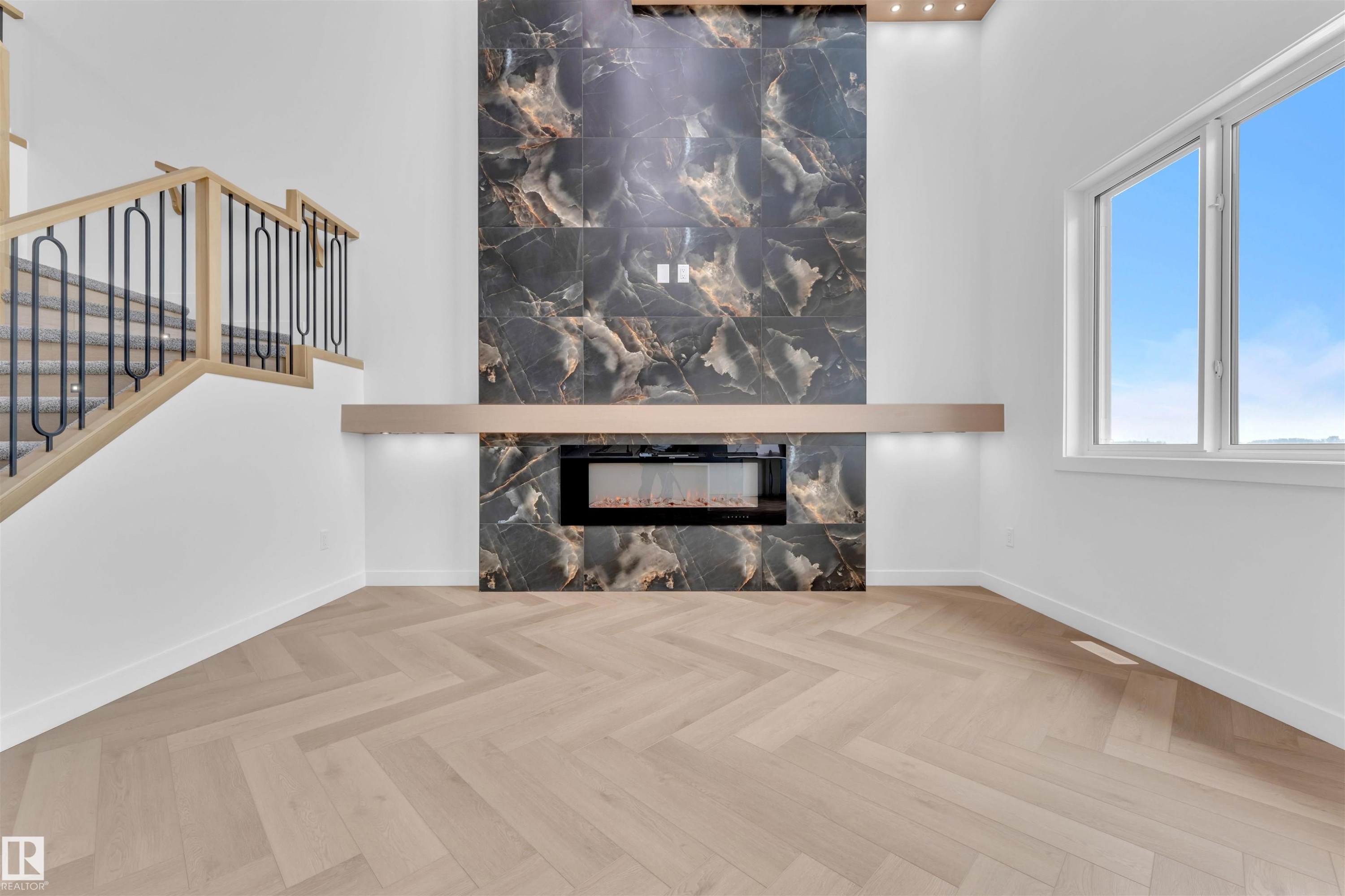 404 Pine Point(E), Leduc, AB - Indoor With Fireplace