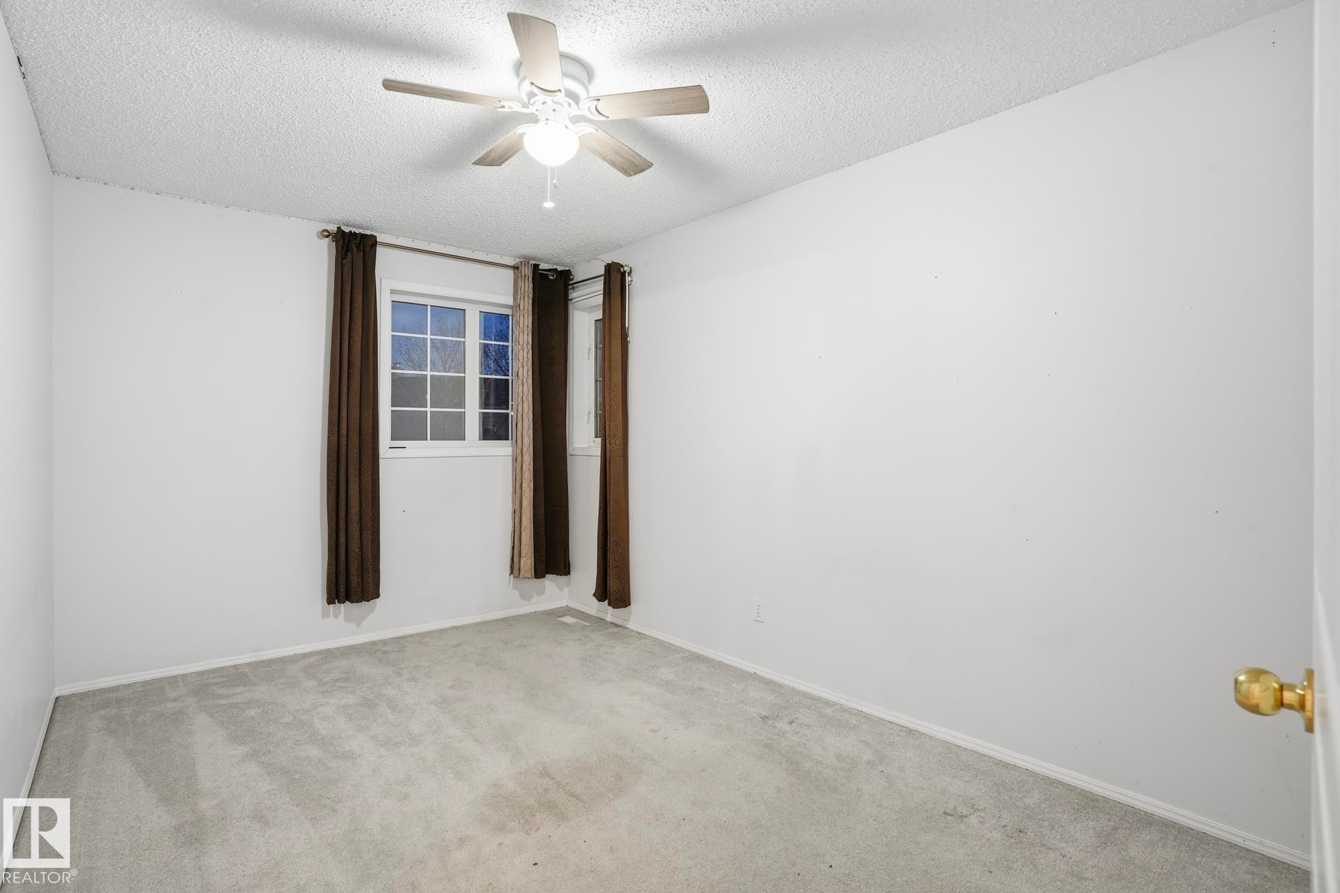5304 190 Street, Edmonton, AB - Indoor Photo Showing Other Room