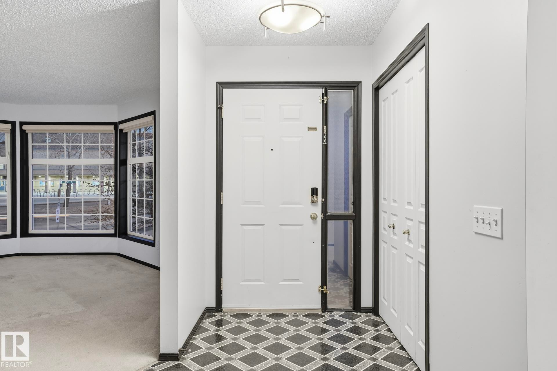 5304 190 Street, Edmonton, AB - Indoor Photo Showing Other Room