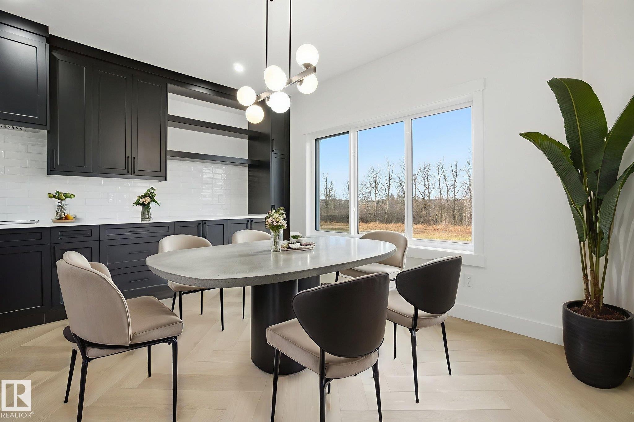 3294 Chernowski Way, Edmonton, AB - Indoor Photo Showing Dining Room