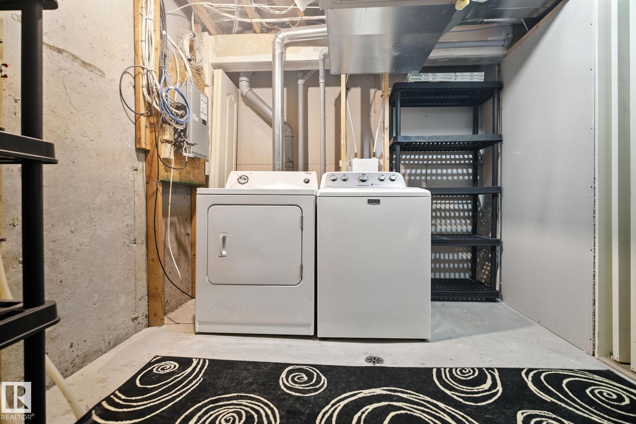 21-671 Silver Berry Road, Edmonton, AB - Indoor Photo Showing Laundry Room