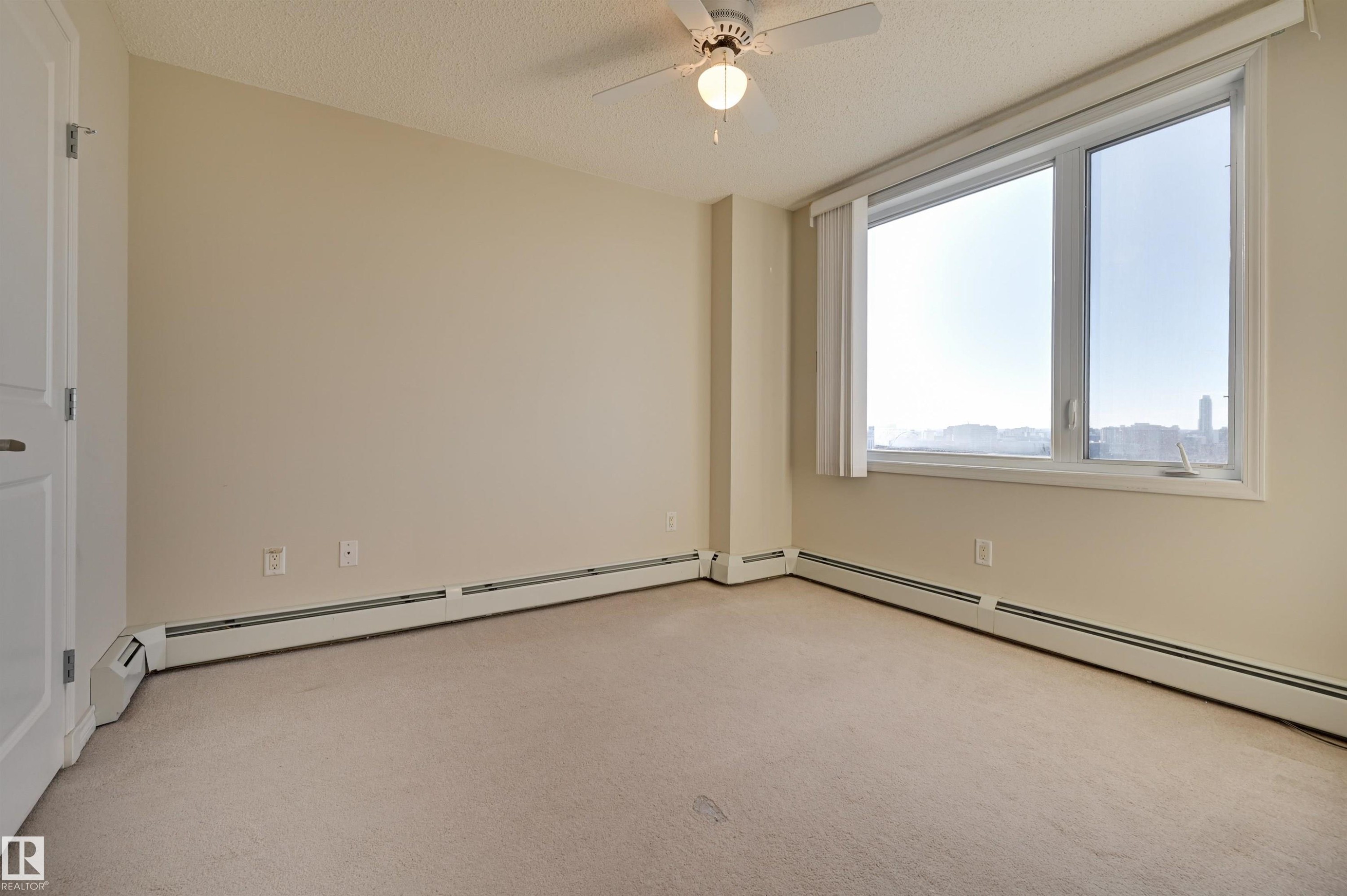 1807 10303 105 Street, Edmonton, AB - Indoor Photo Showing Other Room