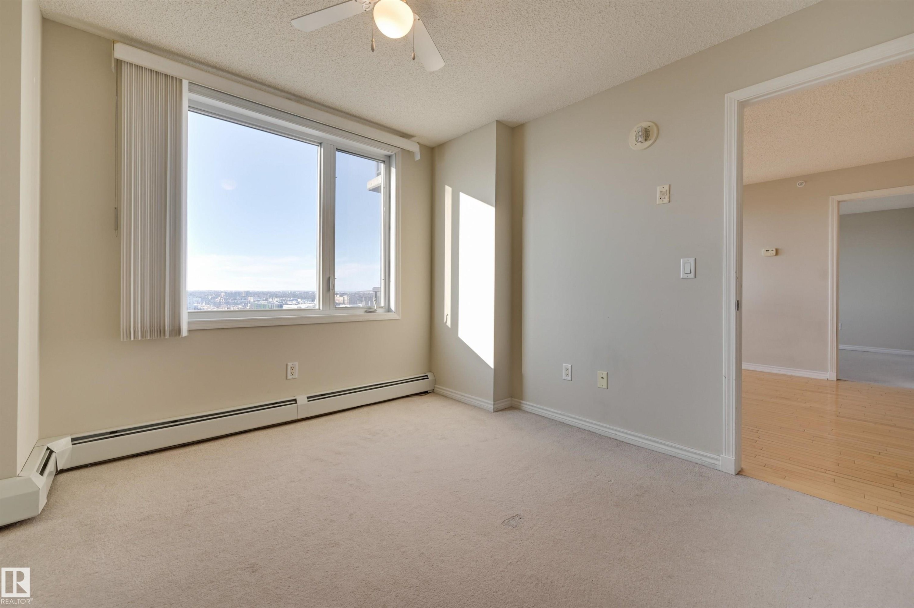 1807 10303 105 Street, Edmonton, AB - Indoor Photo Showing Other Room