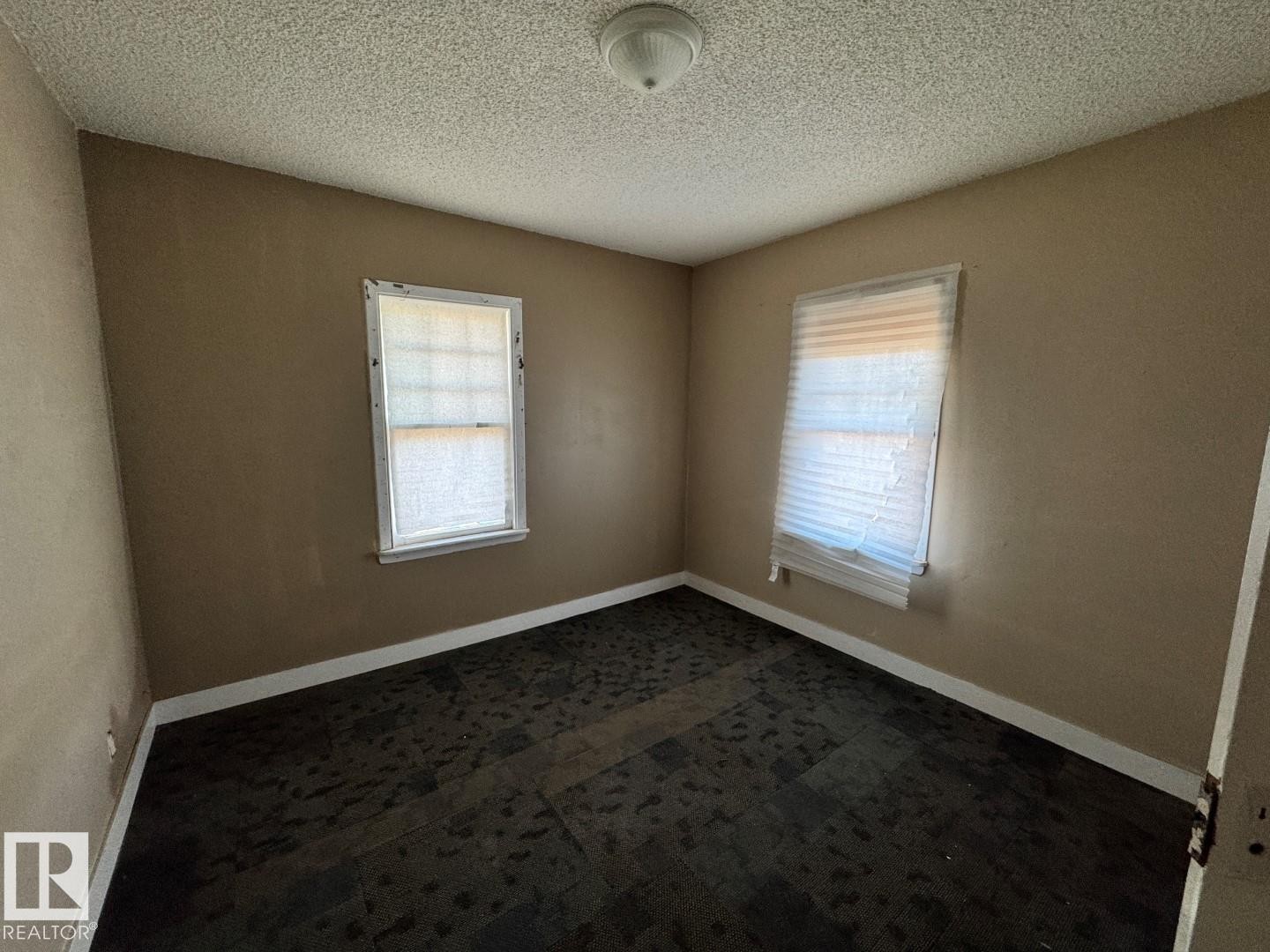 11251 86 Street, Edmonton, AB - Indoor Photo Showing Other Room