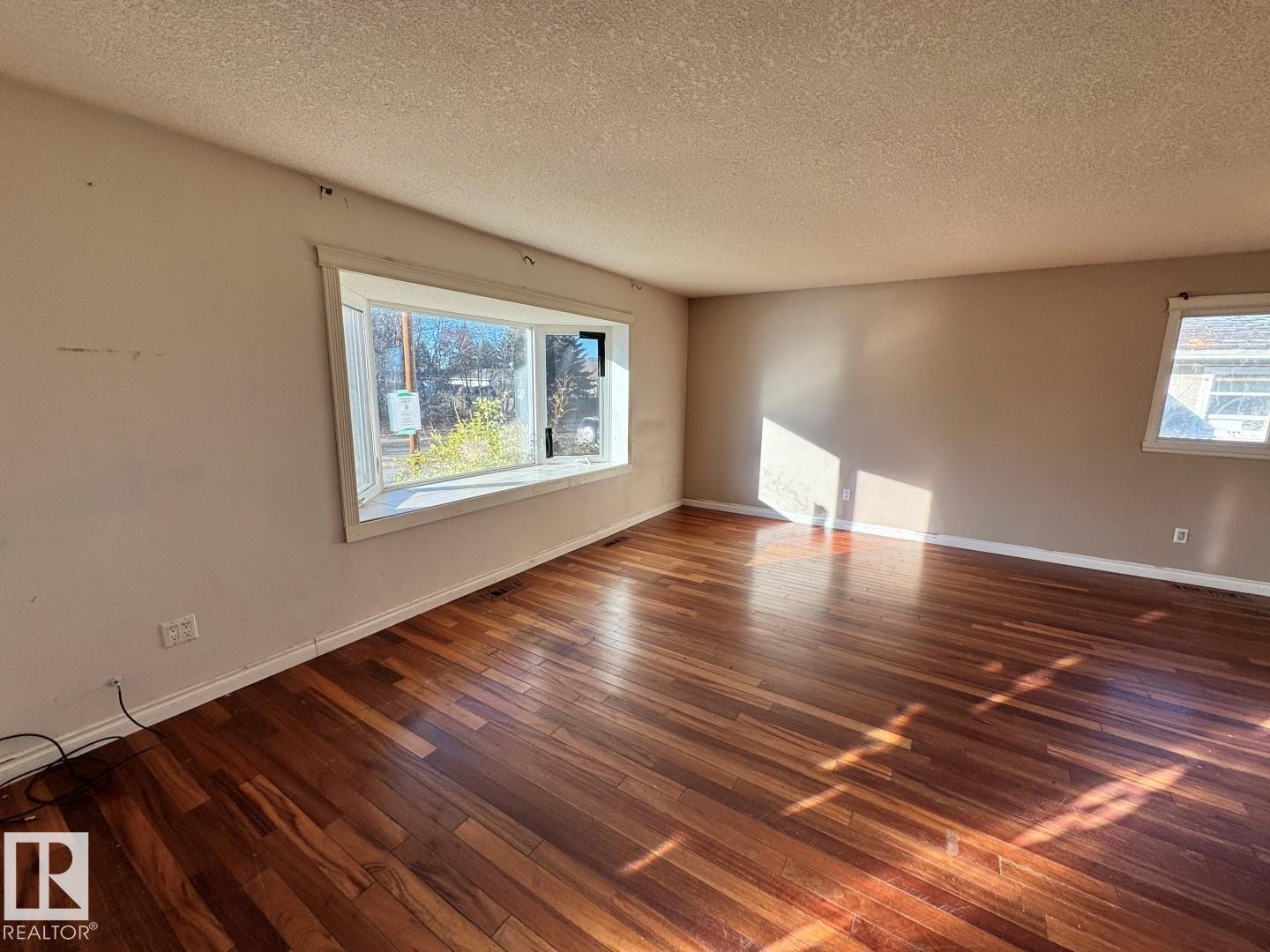 5209 51 Street, Andrew, AB - Indoor Photo Showing Other Room