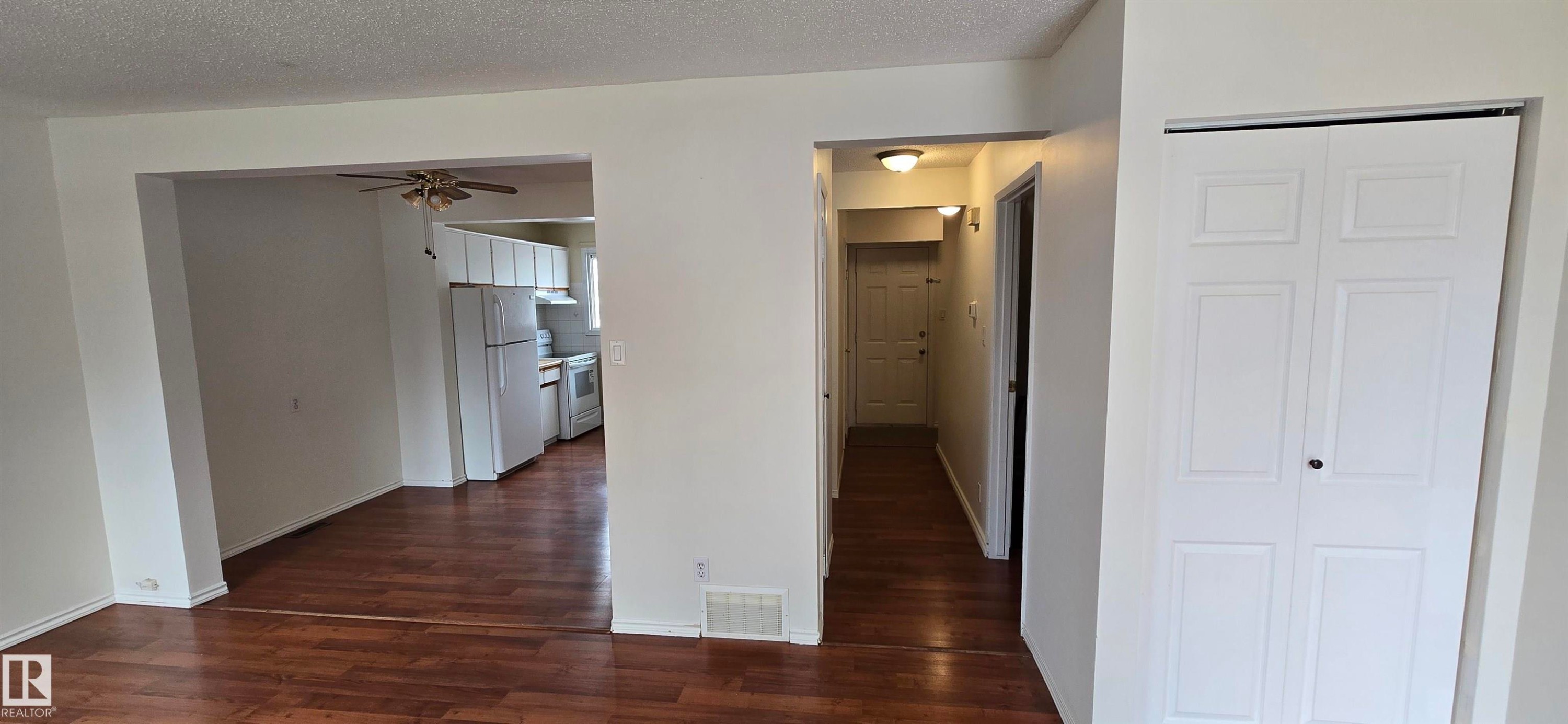 321 Northgate Terrace, Edmonton, AB - Indoor Photo Showing Other Room