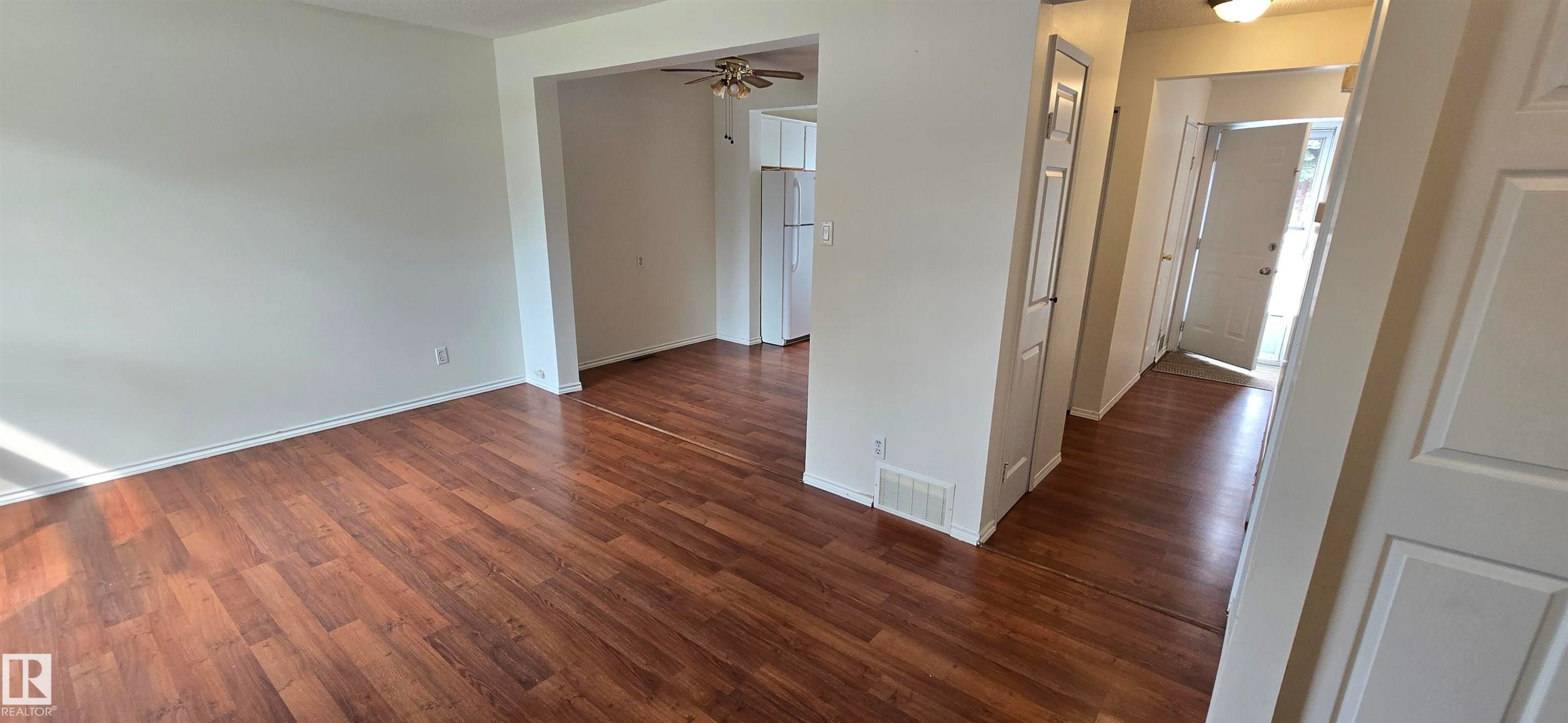 321 Northgate Terrace, Edmonton, AB - Indoor Photo Showing Other Room