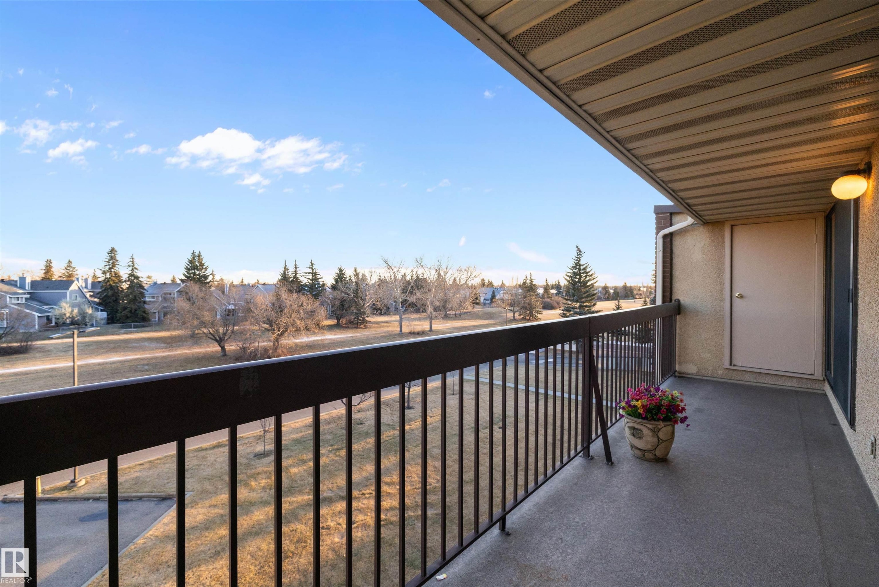 411 10511 19 Av, Edmonton, AB - Outdoor With Exterior