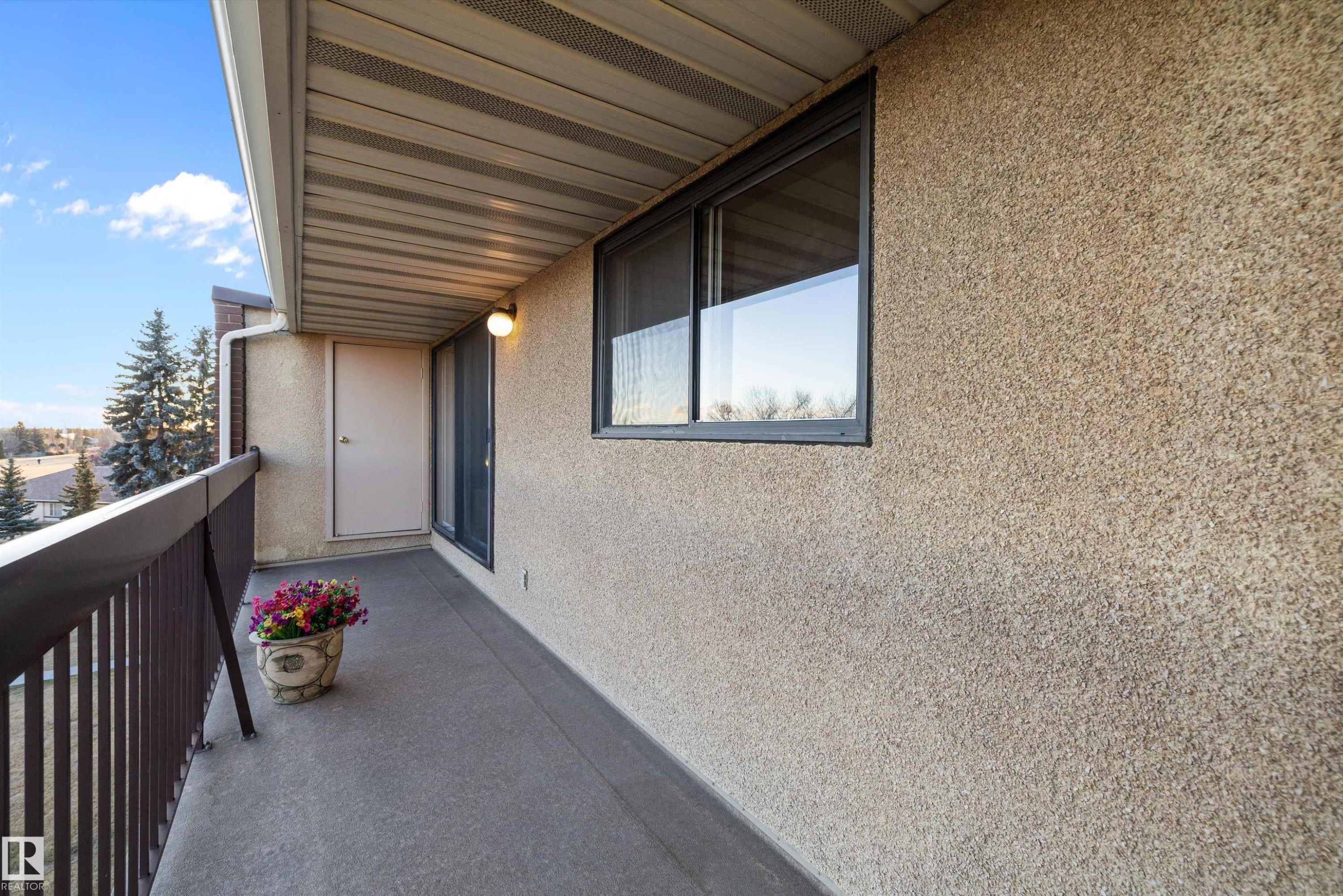 411 10511 19 Av, Edmonton, AB - Outdoor With Exterior