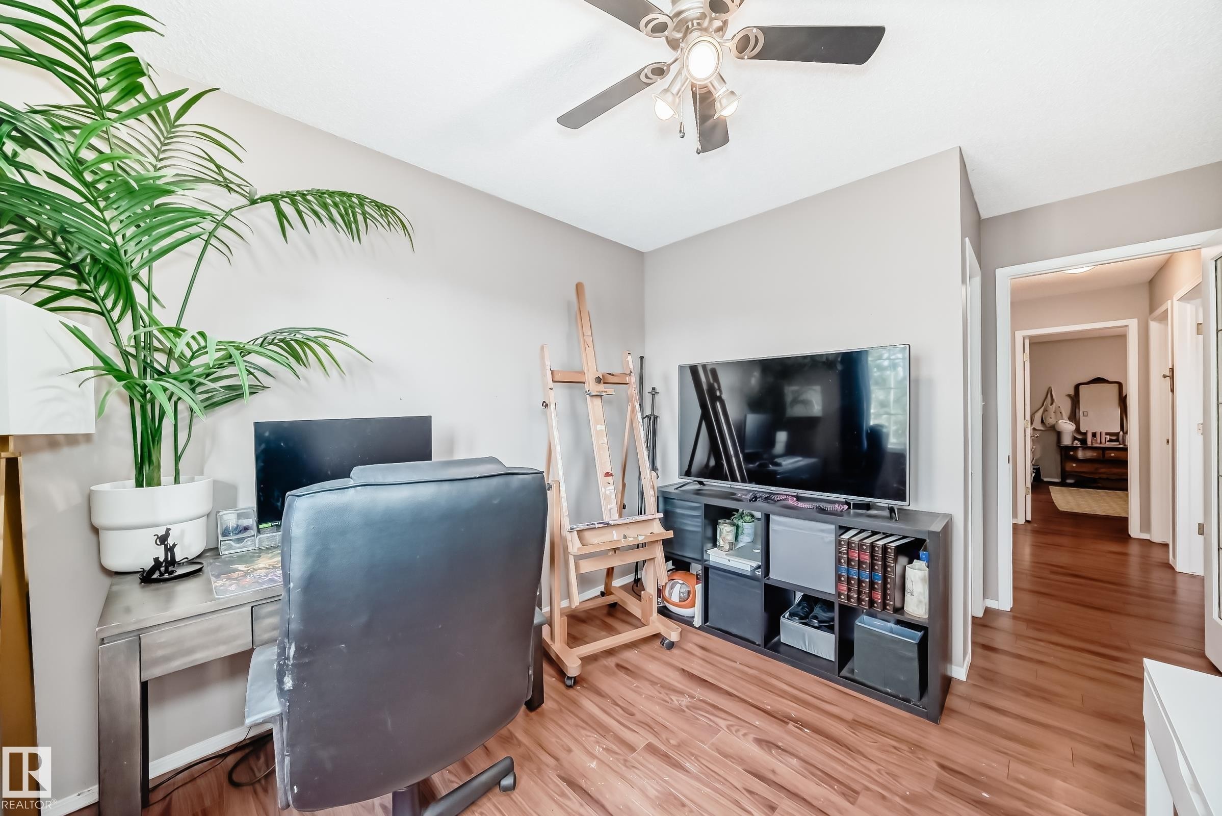 121 Bulyea Road, Edmonton, AB - Indoor Photo Showing Other Room