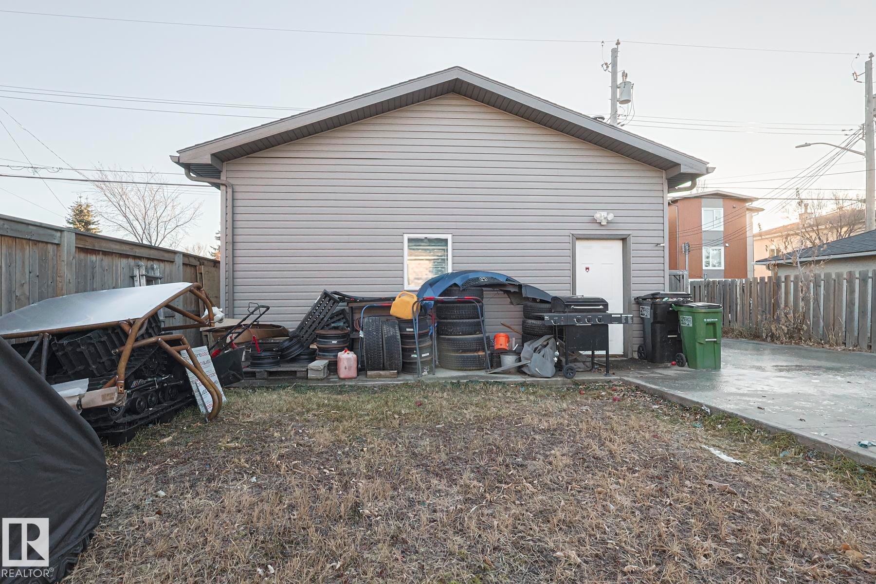 16025 100A Avenue, Edmonton, AB - Outdoor With Exterior