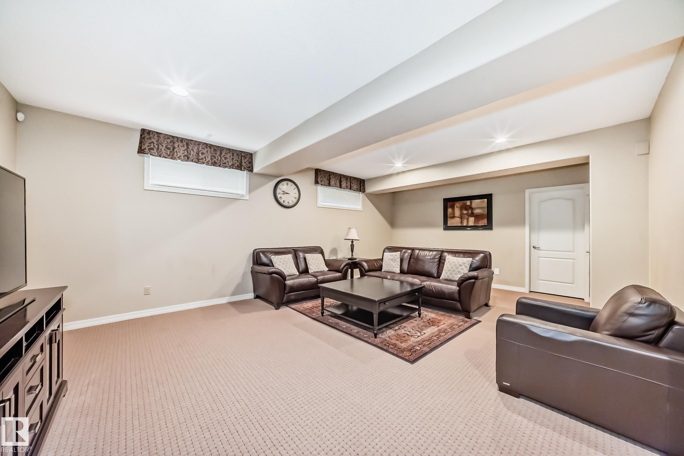 203 Darlington Crescent, Edmonton, AB - Indoor