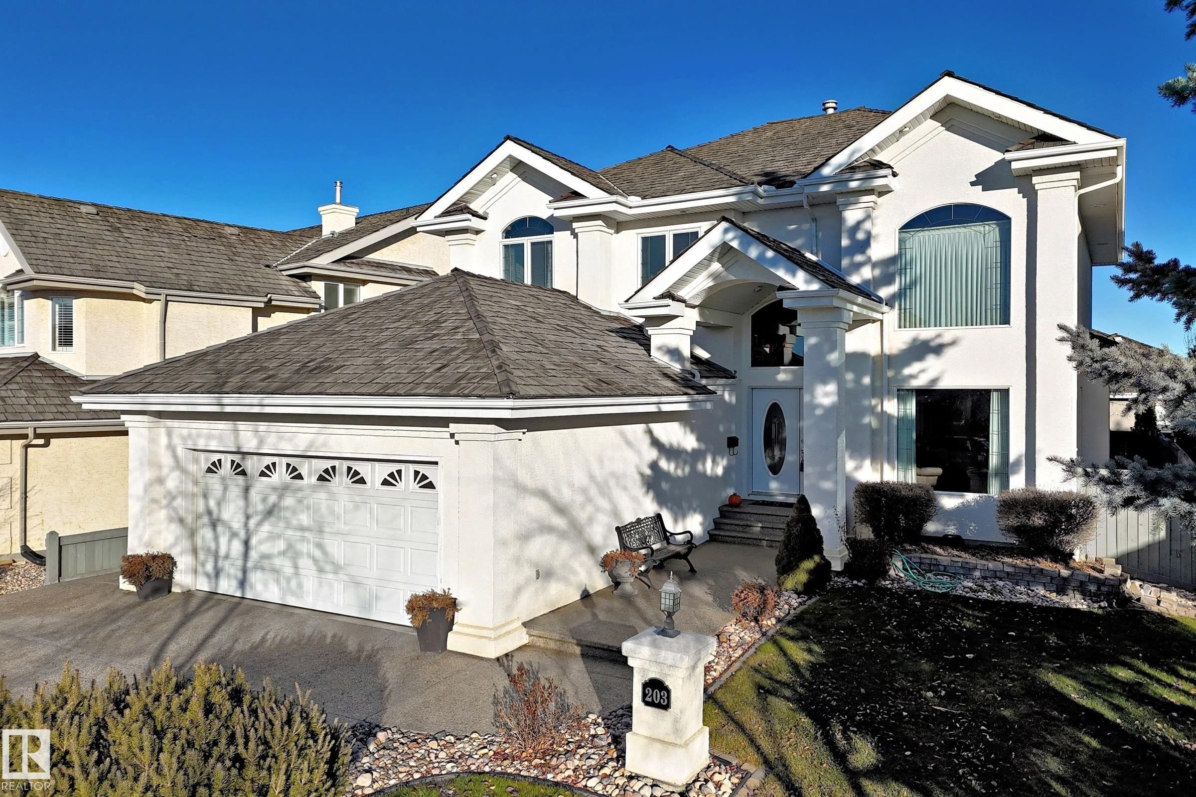 203 Darlington Crescent, Edmonton, AB - Outdoor