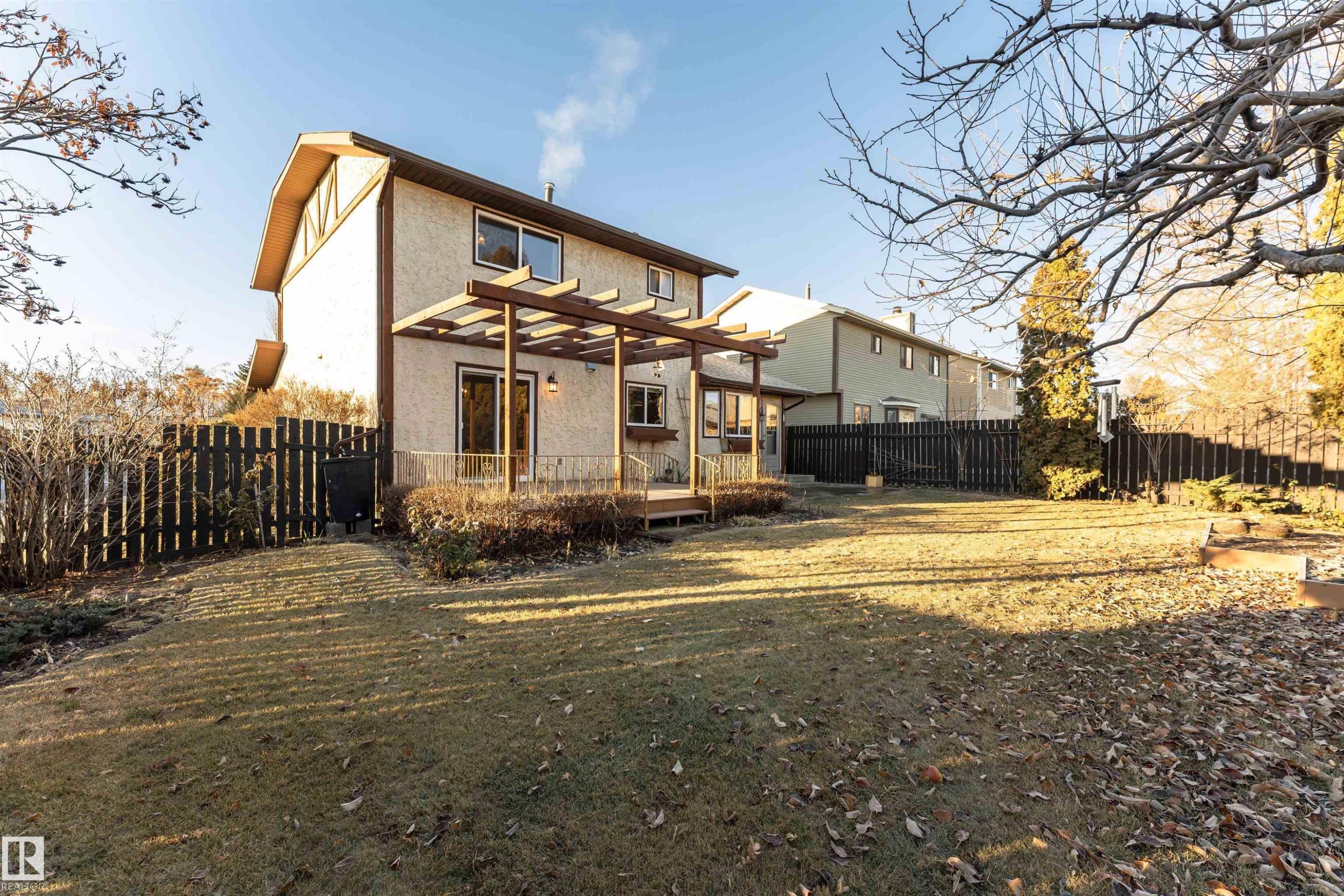 18408 55 Avenue, Edmonton, AB - Outdoor