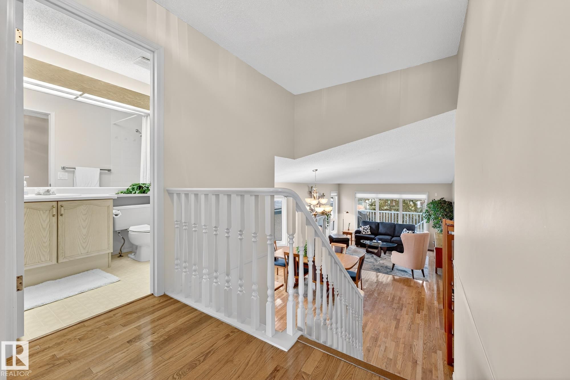 154 Oeming Road, Edmonton, AB - Indoor Photo Showing Other Room