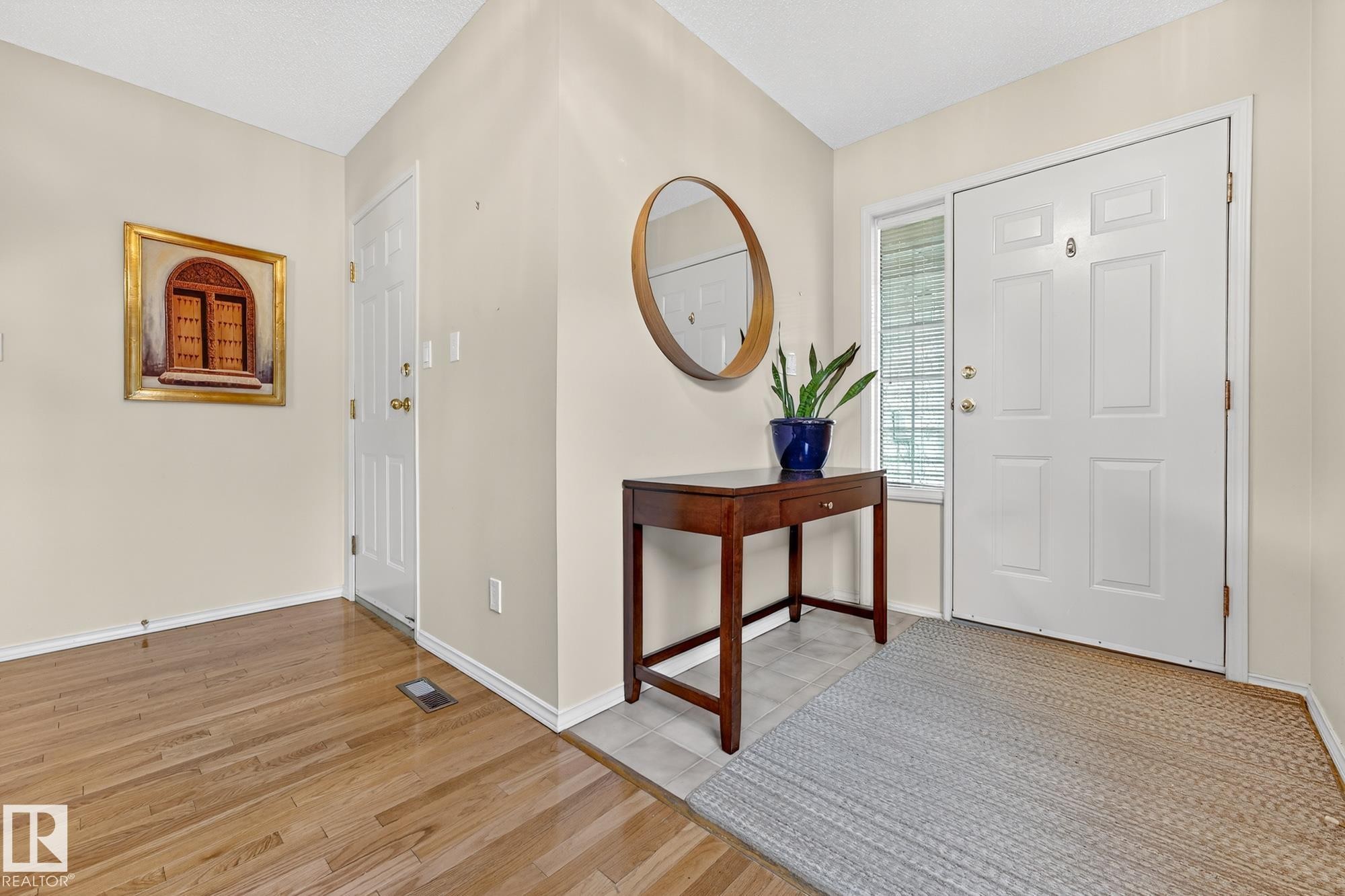 154 Oeming Road, Edmonton, AB - Indoor Photo Showing Other Room