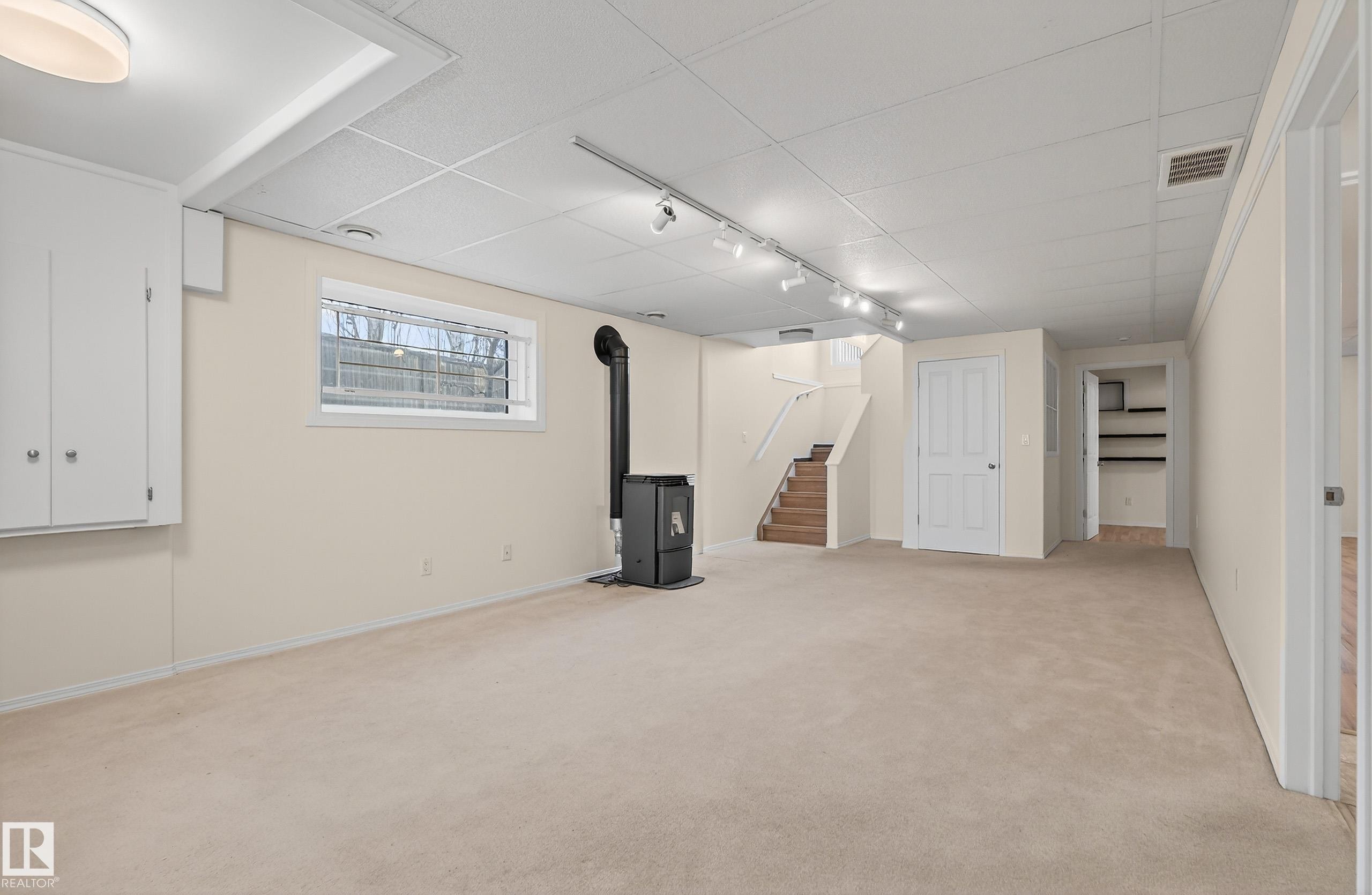 16233 131A Street, Edmonton, AB - Indoor Photo Showing Other Room