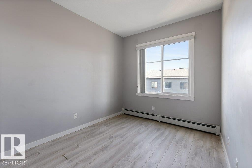304 812 Welsh Drive, Edmonton, AB - Indoor Photo Showing Other Room