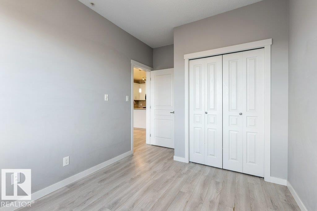 304 812 Welsh Drive, Edmonton, AB - Indoor