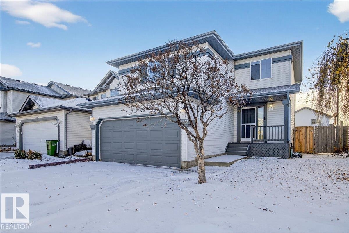 3323 26 Avenue, Edmonton, AB - Outdoor