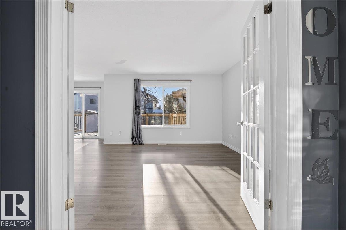 3323 26 Avenue, Edmonton, AB - Indoor