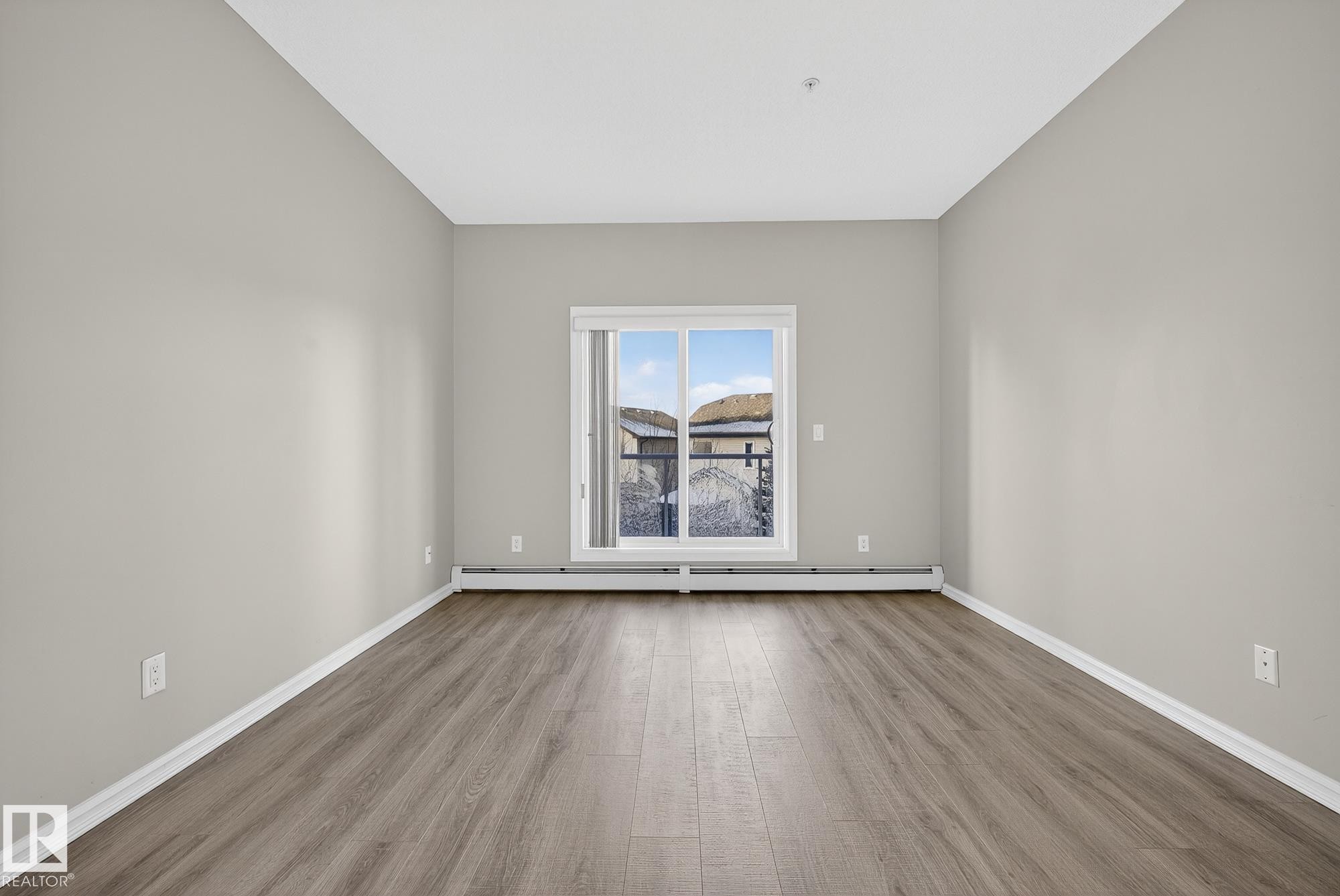 225 226 Macewan Road, Edmonton, AB - Indoor Photo Showing Other Room