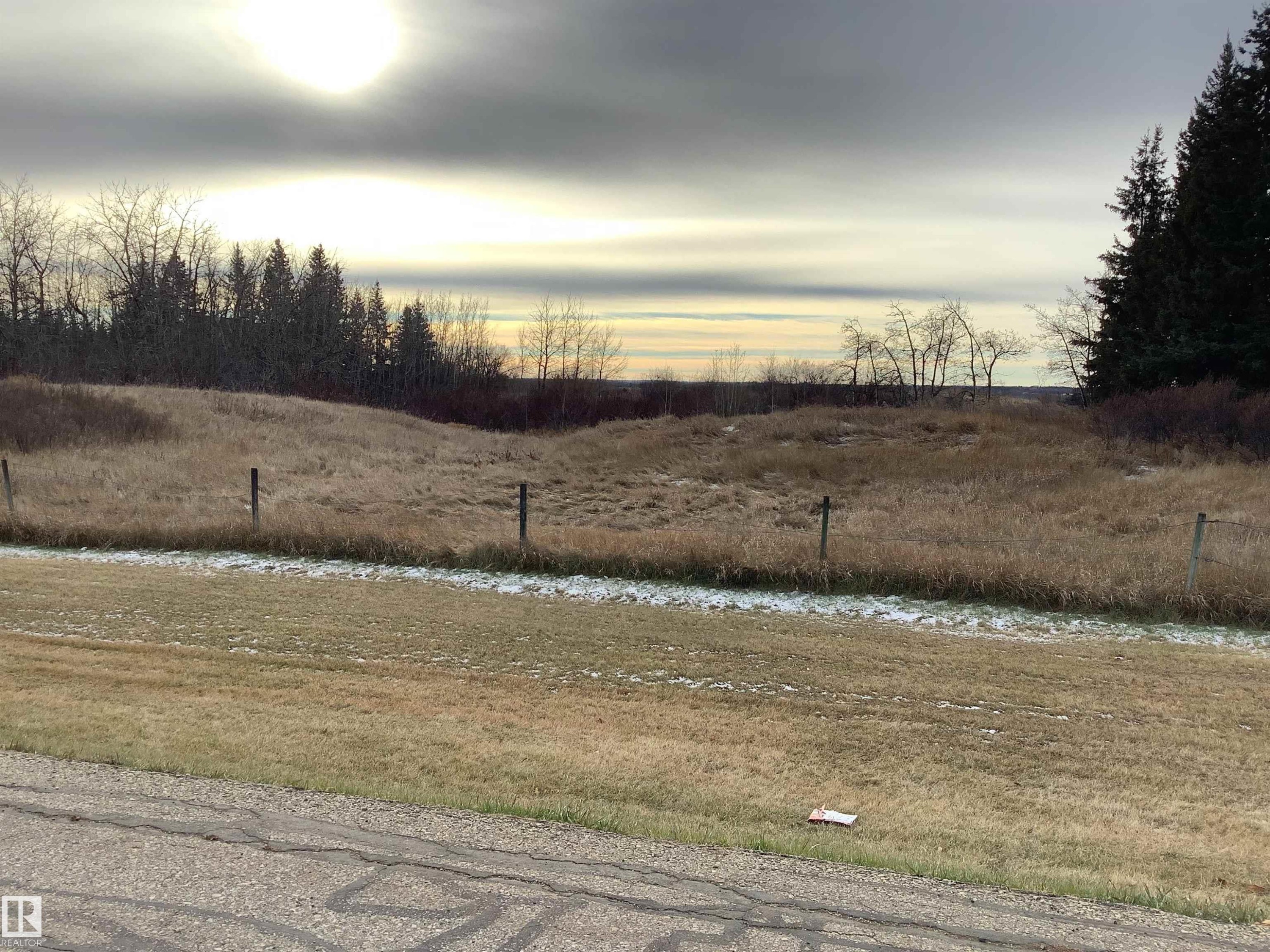 242 21252 Twp Road 540, Rural Strathcona County, AB