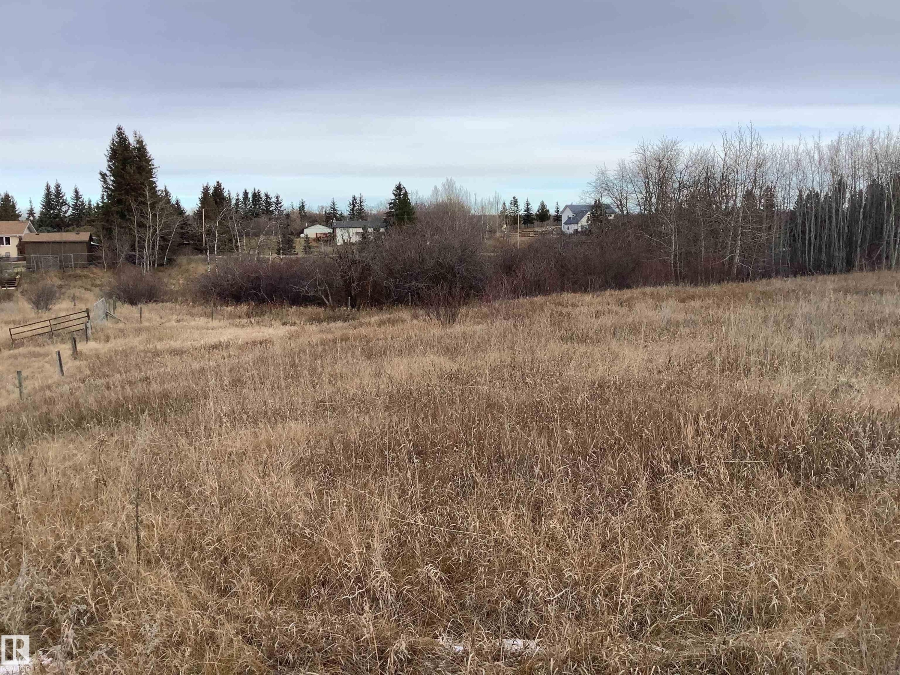 242 21252 Twp Road 540, Rural Strathcona County, AB