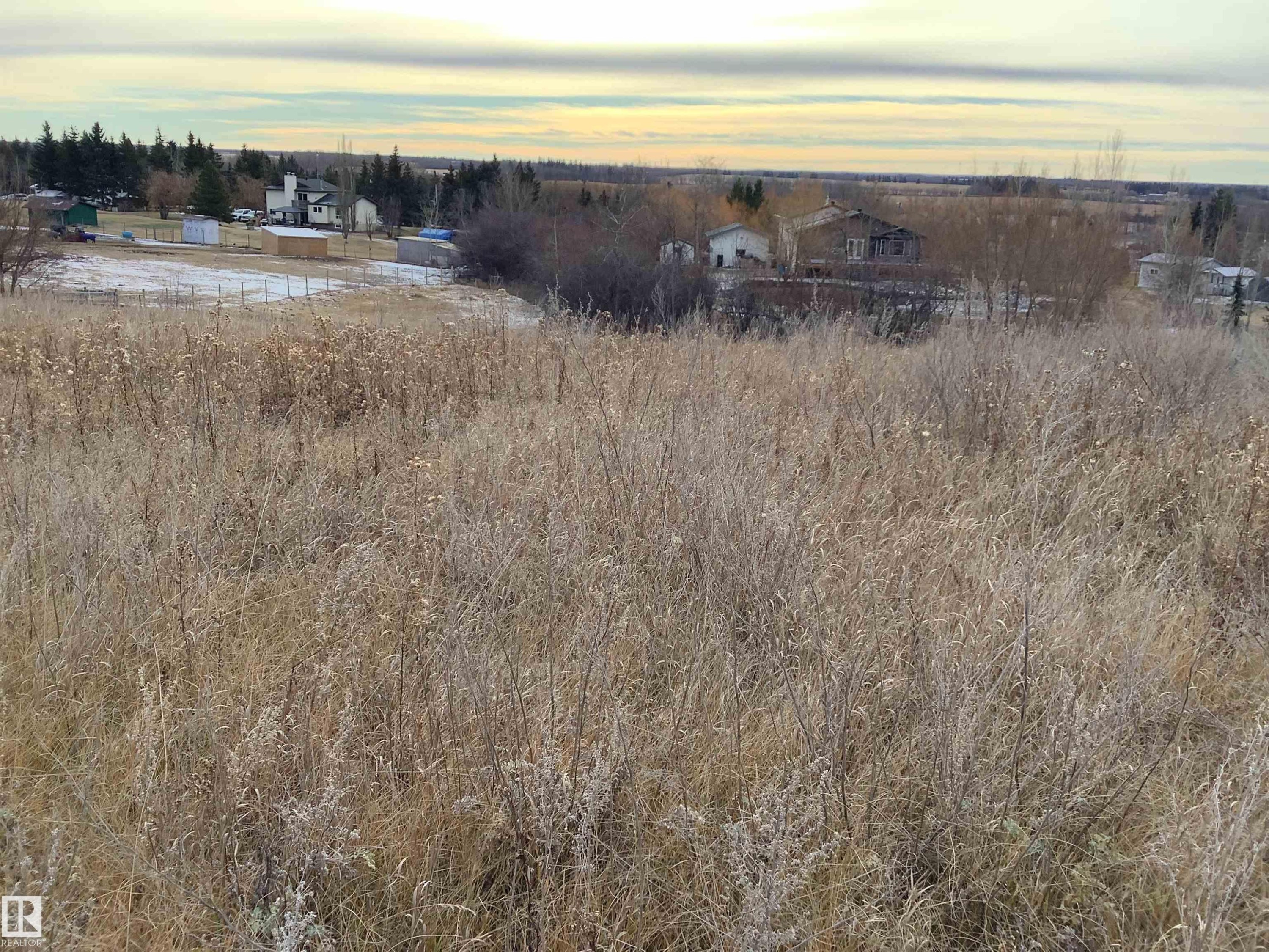 242 21252 Twp Road 540, Rural Strathcona County, AB