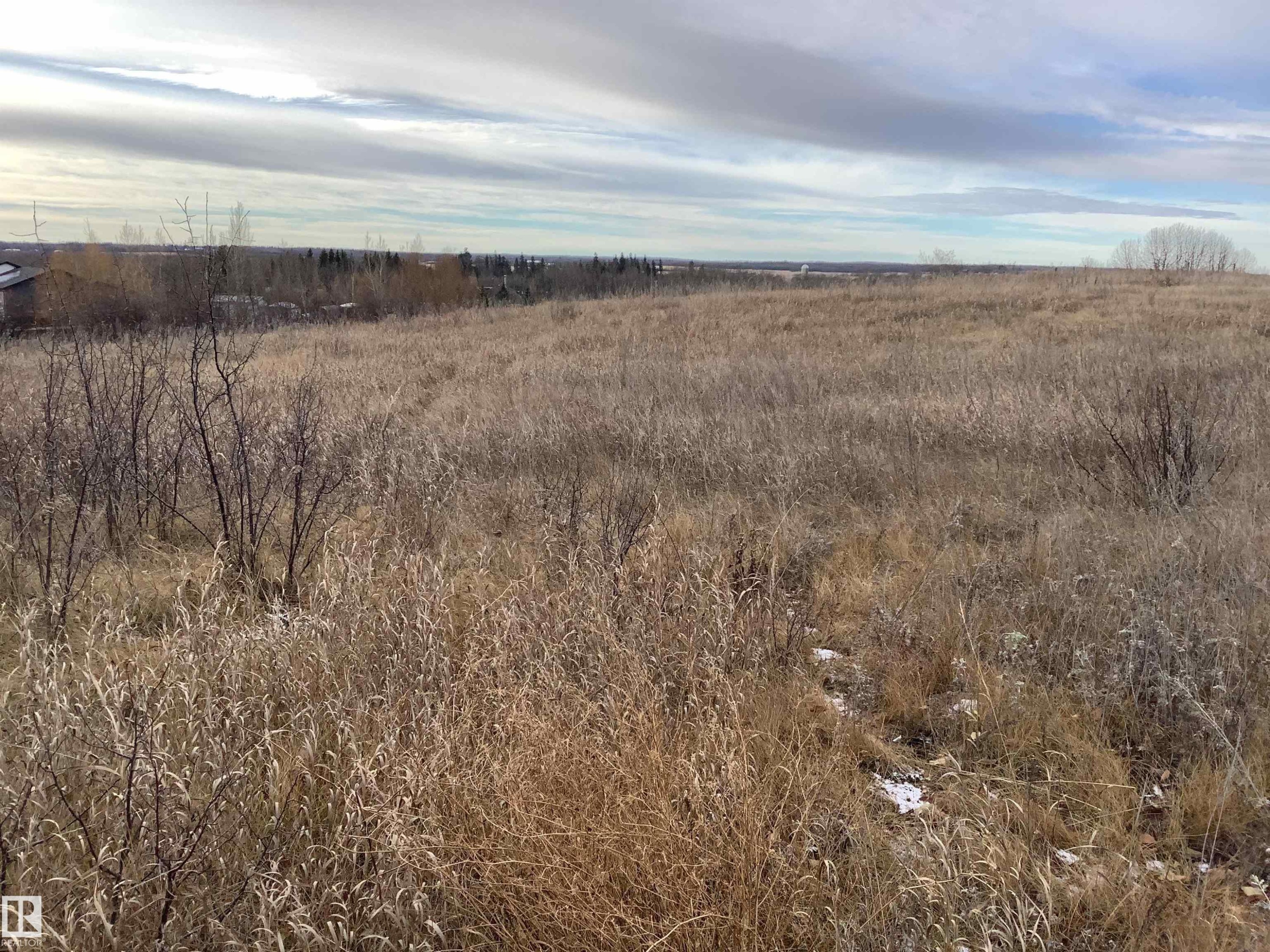 242 21252 Twp Road 540, Rural Strathcona County, AB